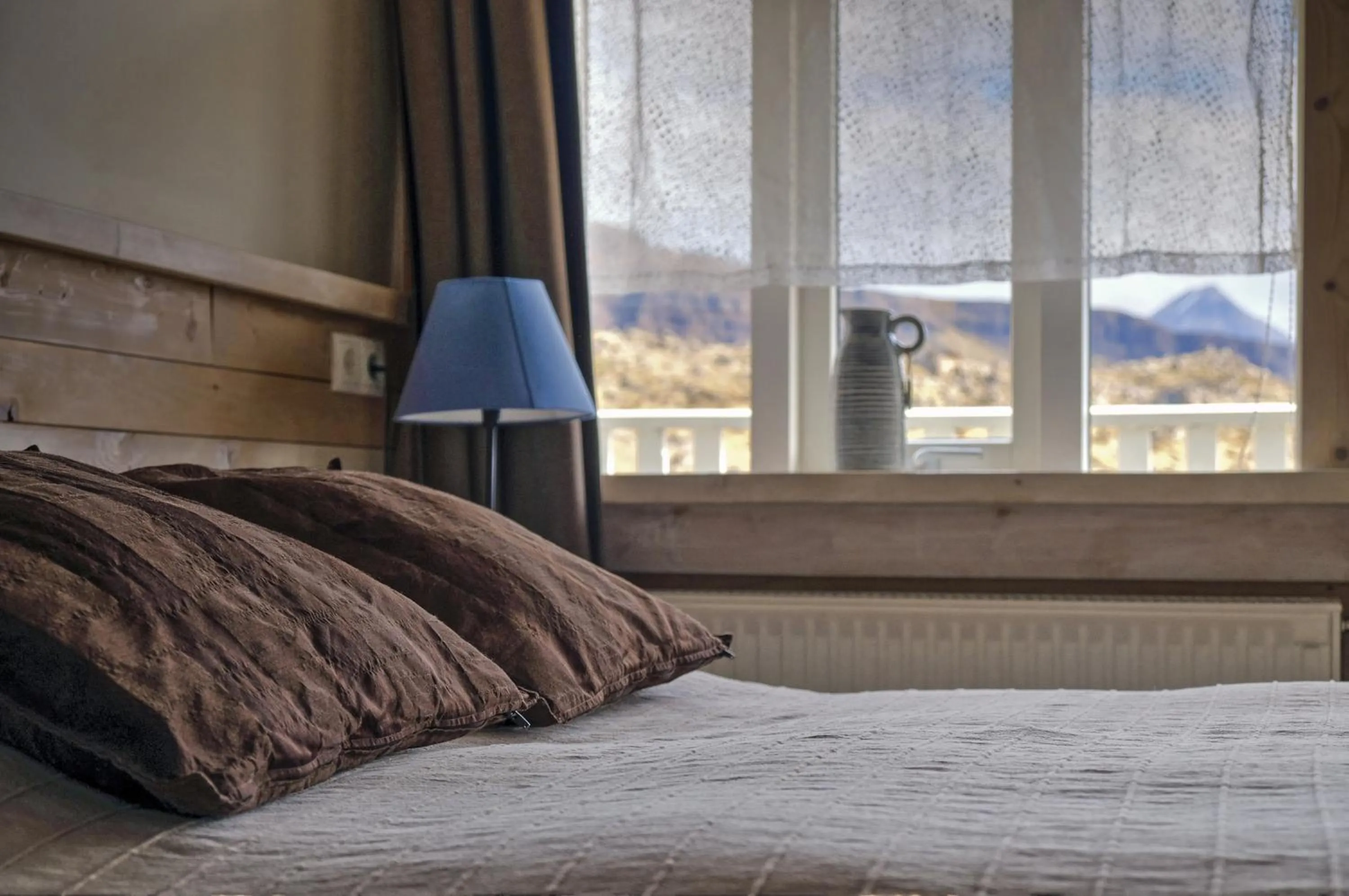 Bedroom, Bed in Hraunsnef Country Hotel