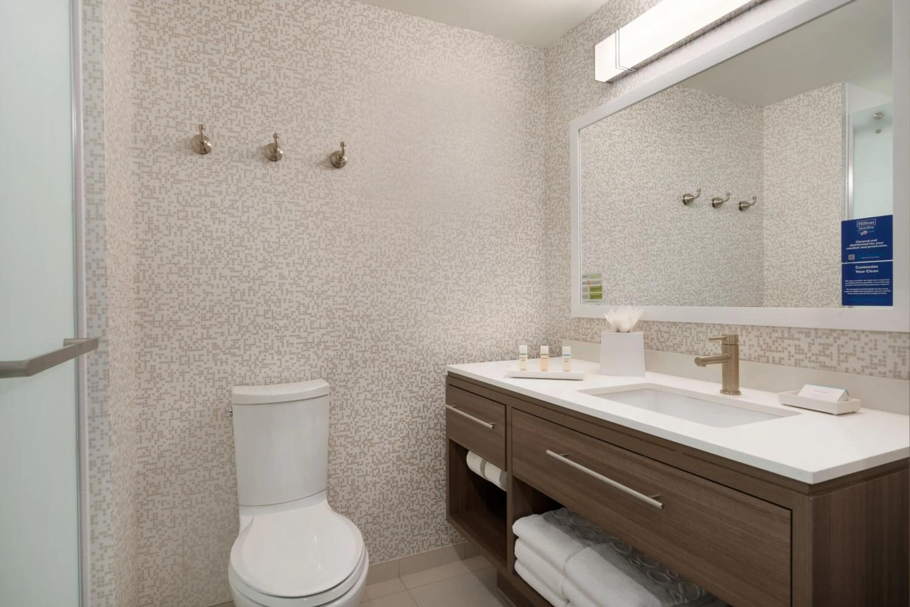 Bathroom in Home2 Suites By Hilton Newark Airport