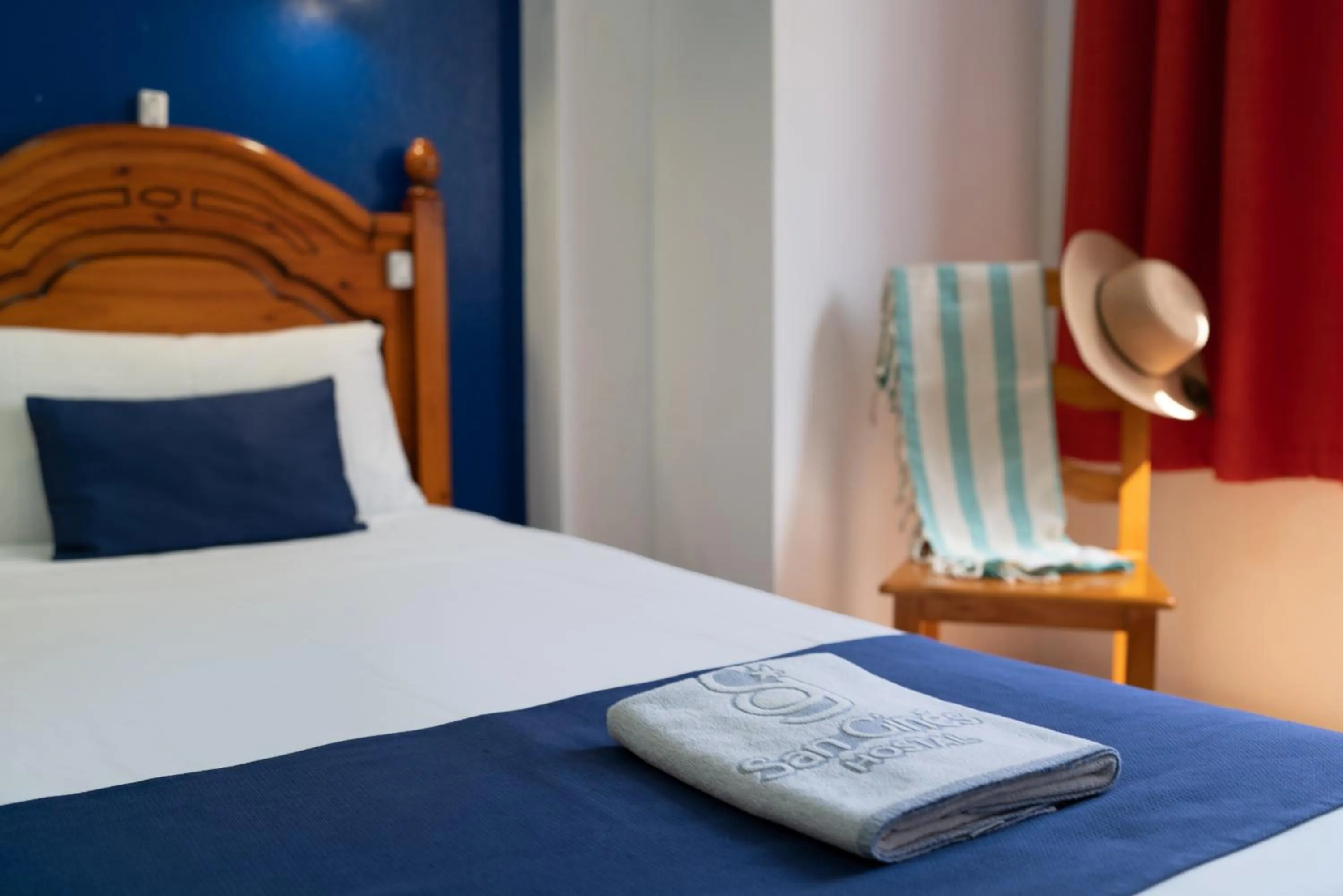 Bedroom, Bed in Hostal San Ginés