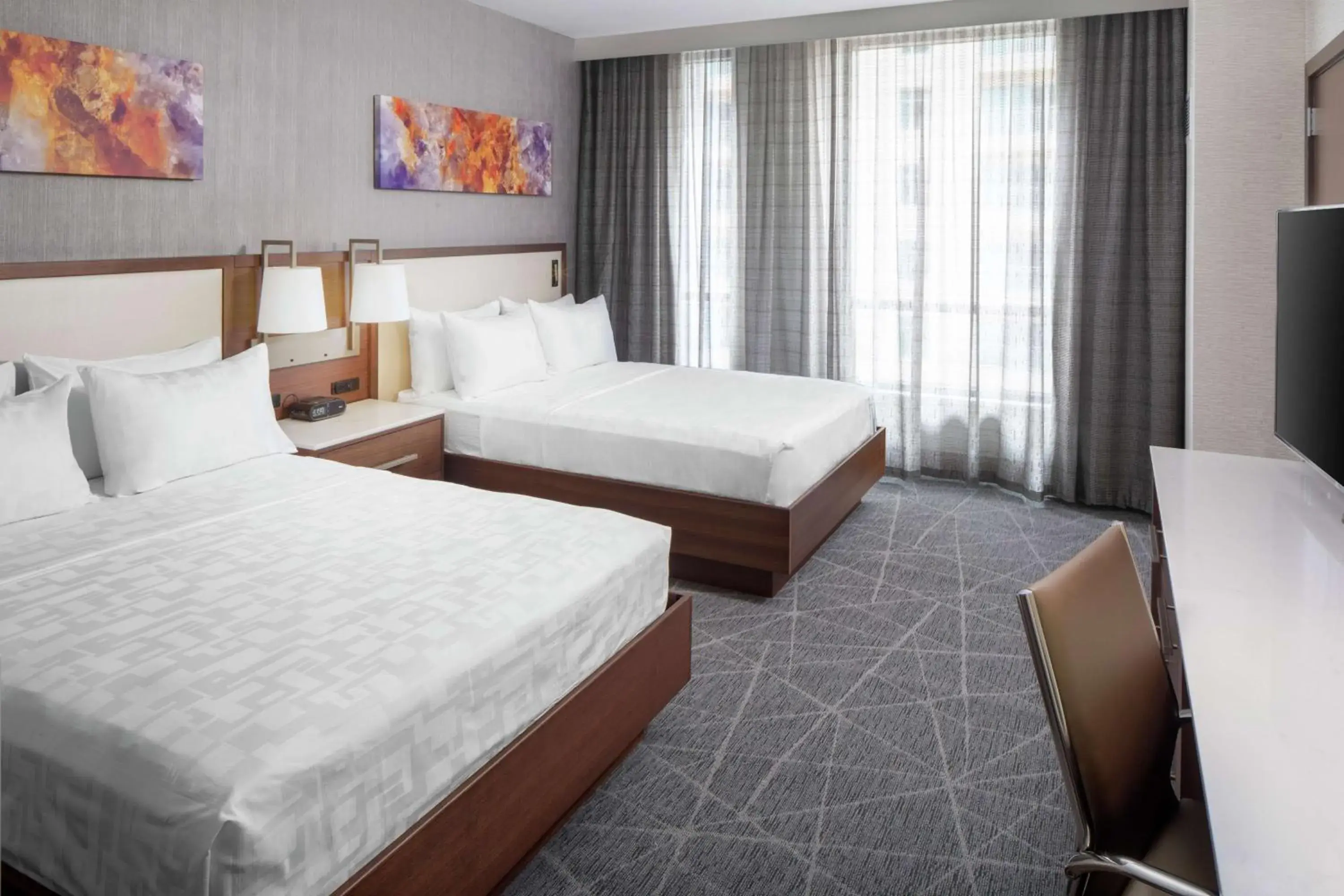 Two-Room Executive Suite with Two Queen Beds in Hilton Rochester Mayo Clinic Area Two-Room Executive Suite with Two Queen Beds in Hilton Rochester Mayo Clinic Area