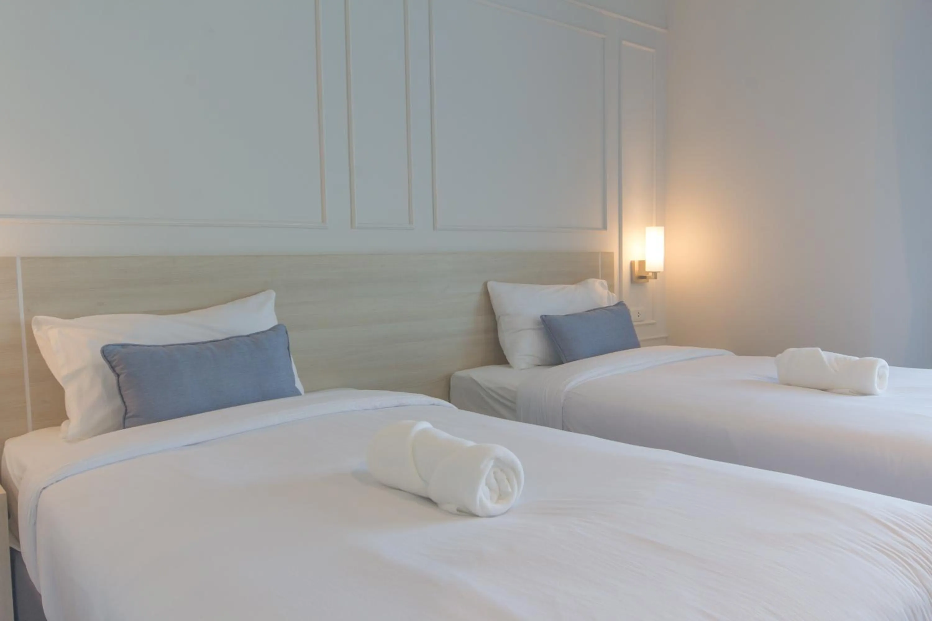 Bed in Donchan Grand Hotel