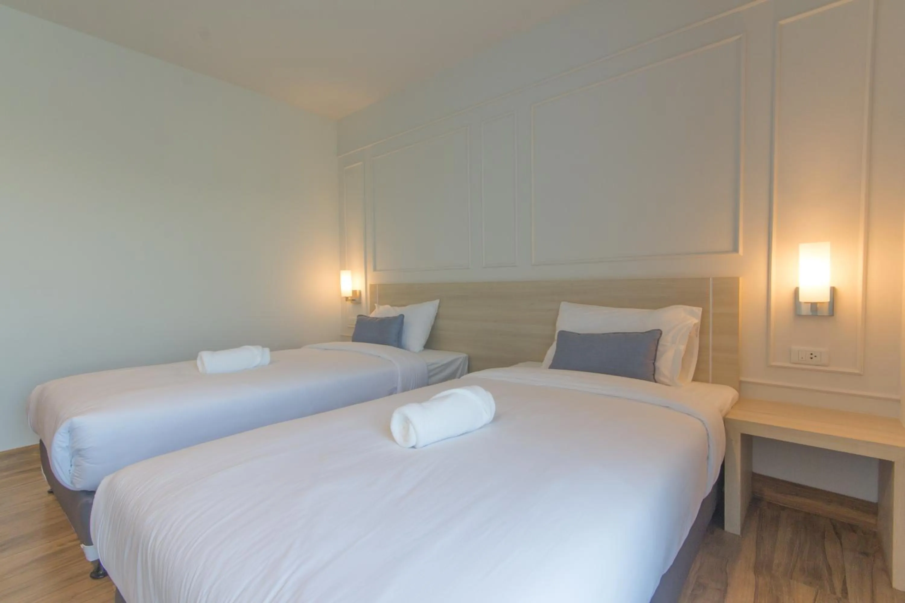 Bed in Donchan Grand Hotel