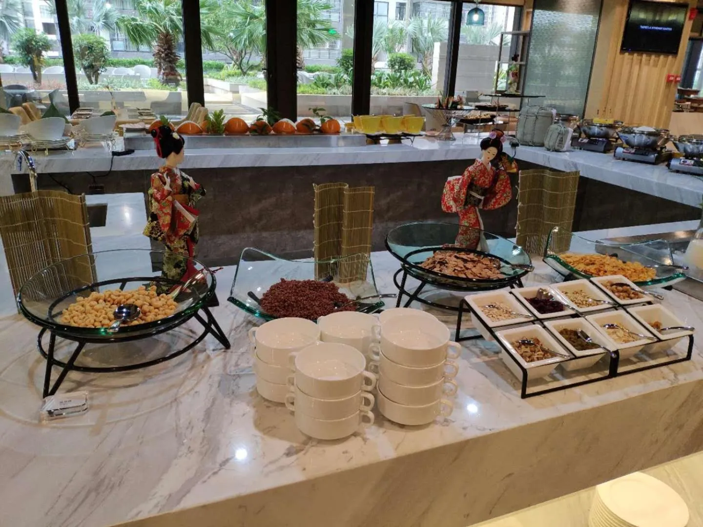 Breakfast in Wyndham Grand Maoming