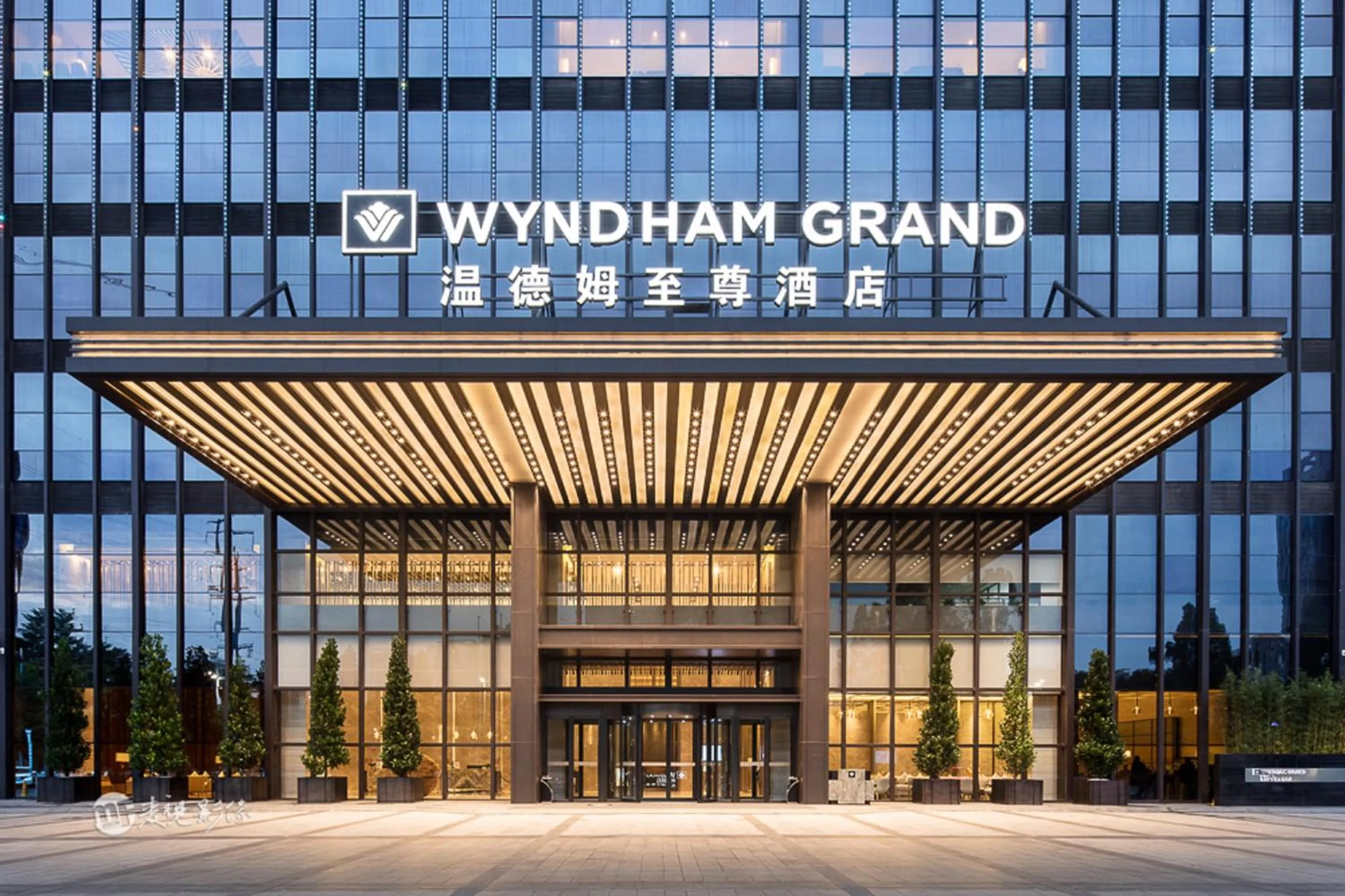 Property building in Wyndham Grand Maoming