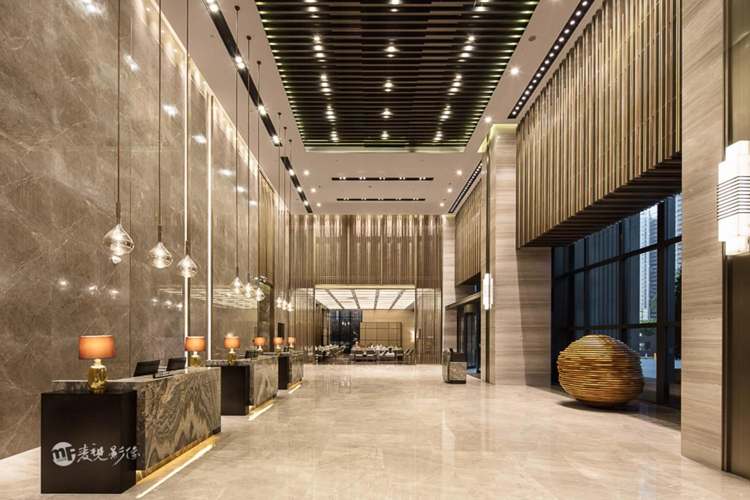 Lobby or reception in Wyndham Grand Maoming