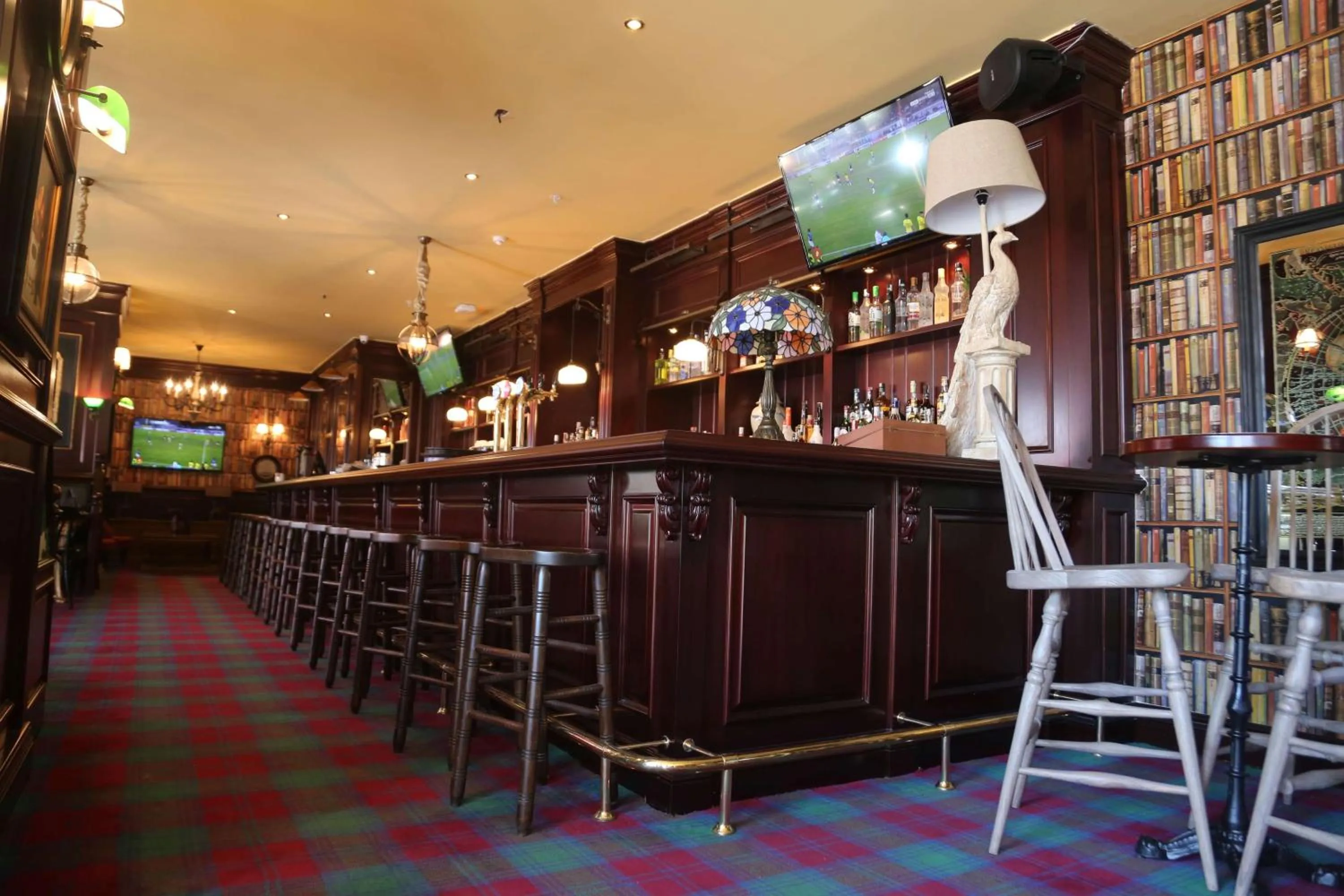 Lounge or bar in Ramada by Wyndham Diyarbakir