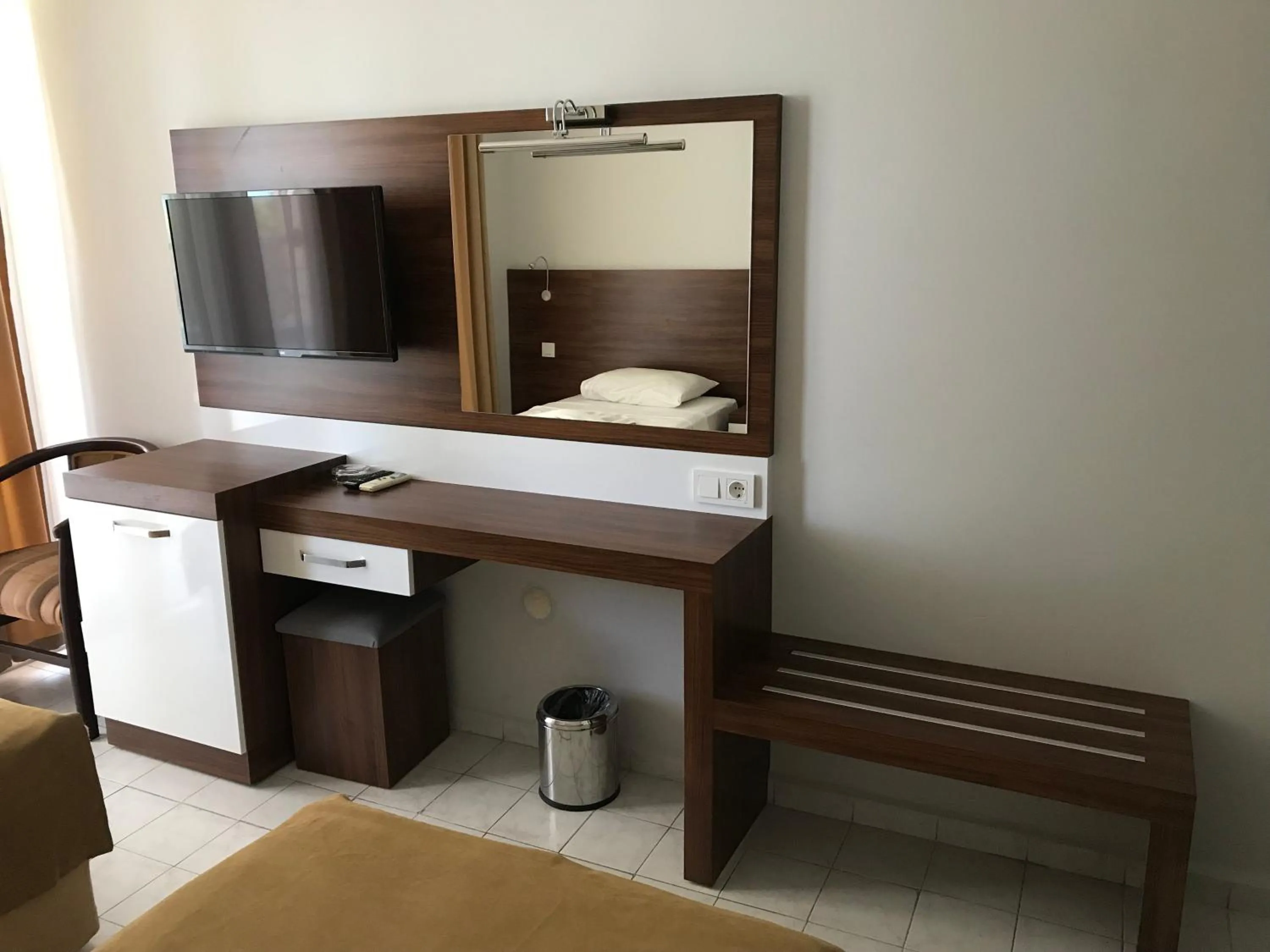 TV and multimedia in Muz Hotel