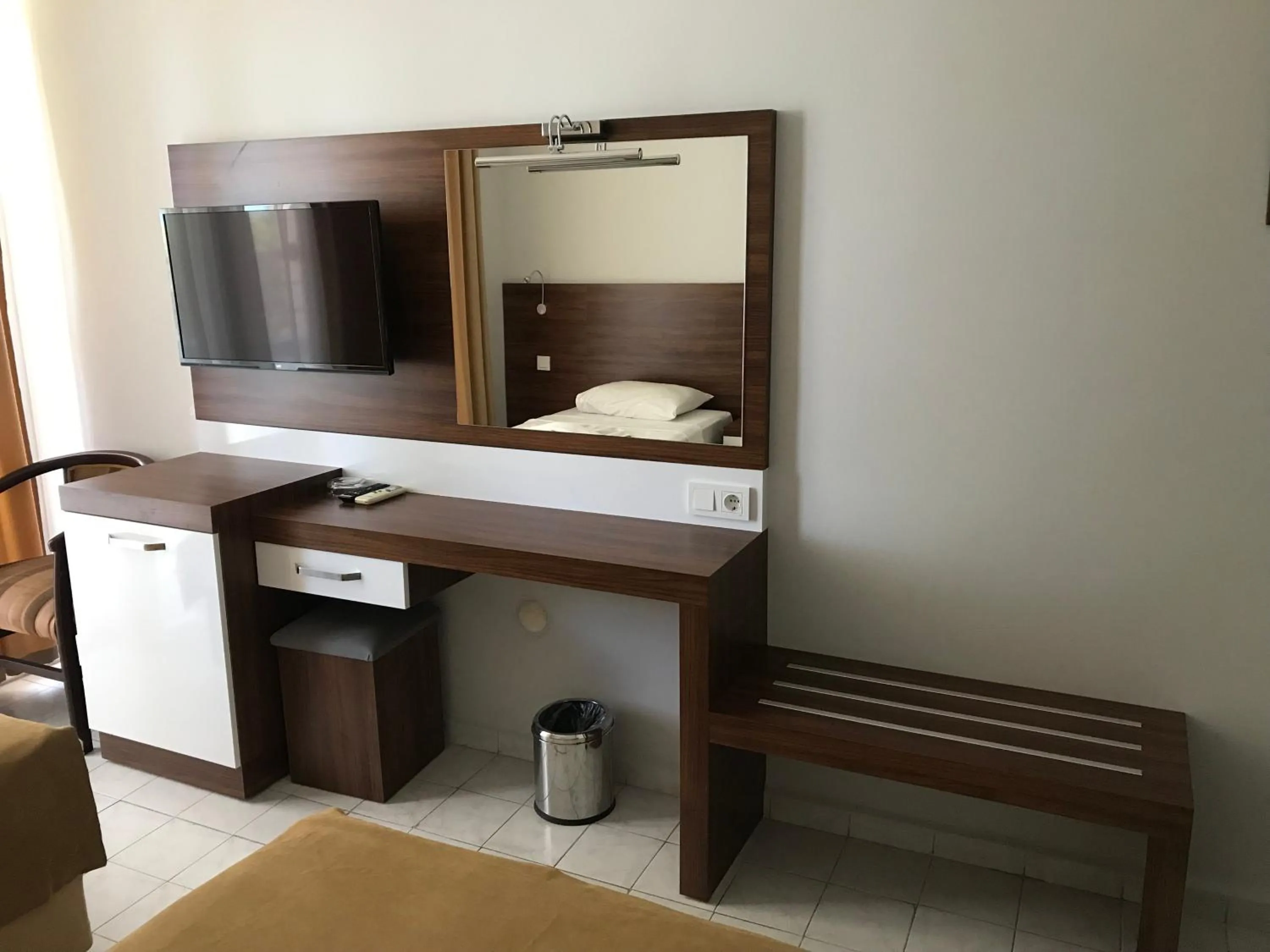 TV and multimedia in Muz Hotel