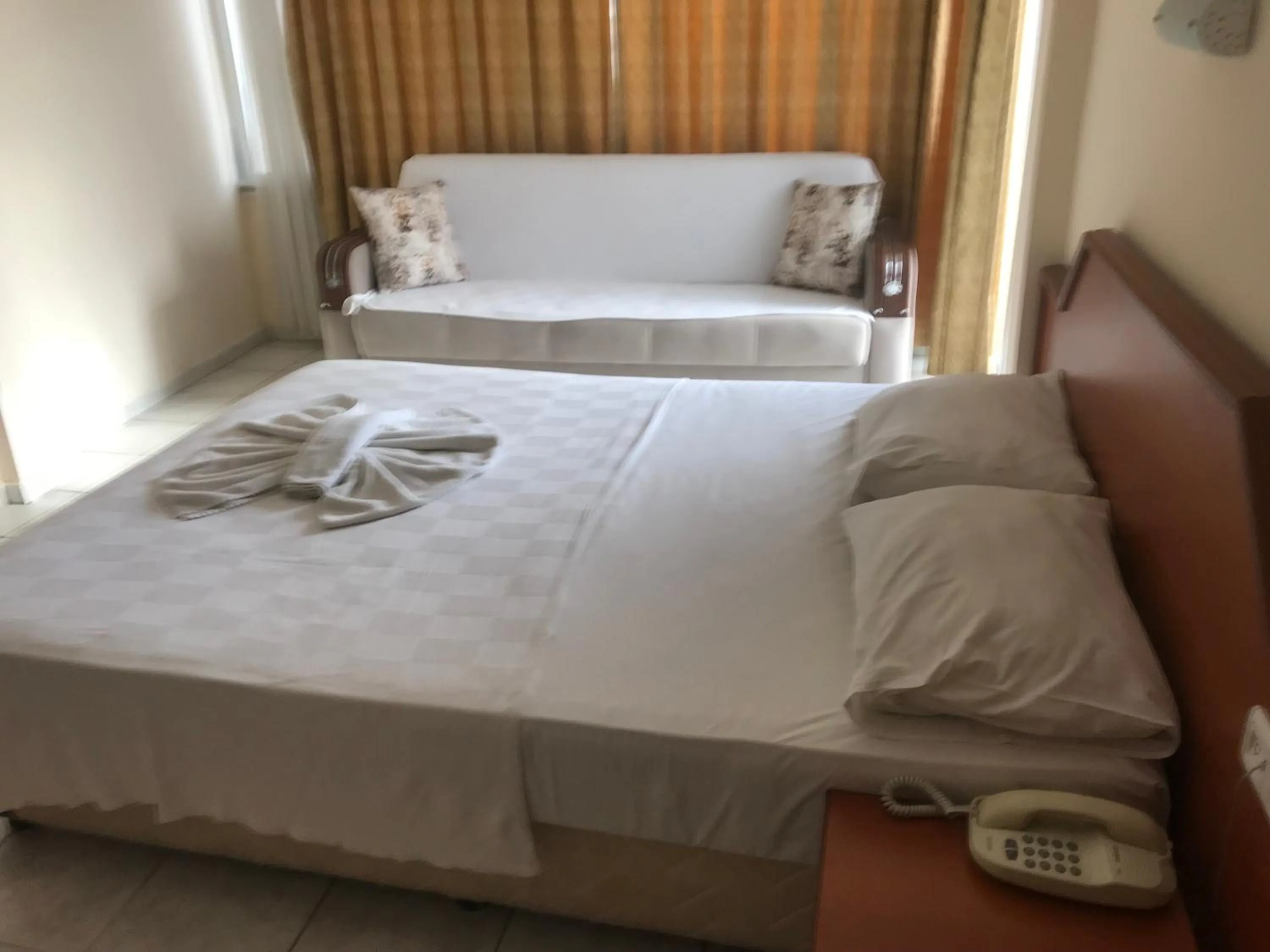 Bedroom in Muz Hotel
