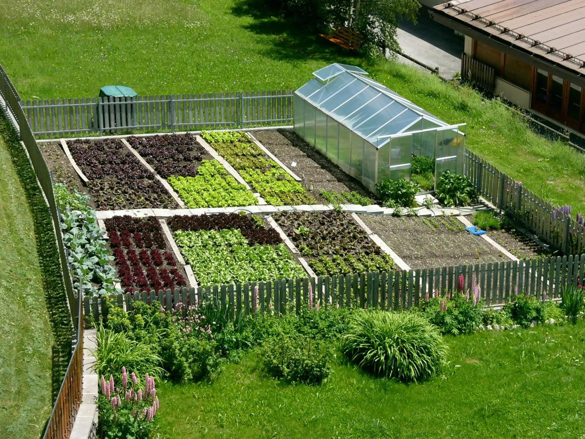 Garden in Hotel Cesa Tyrol