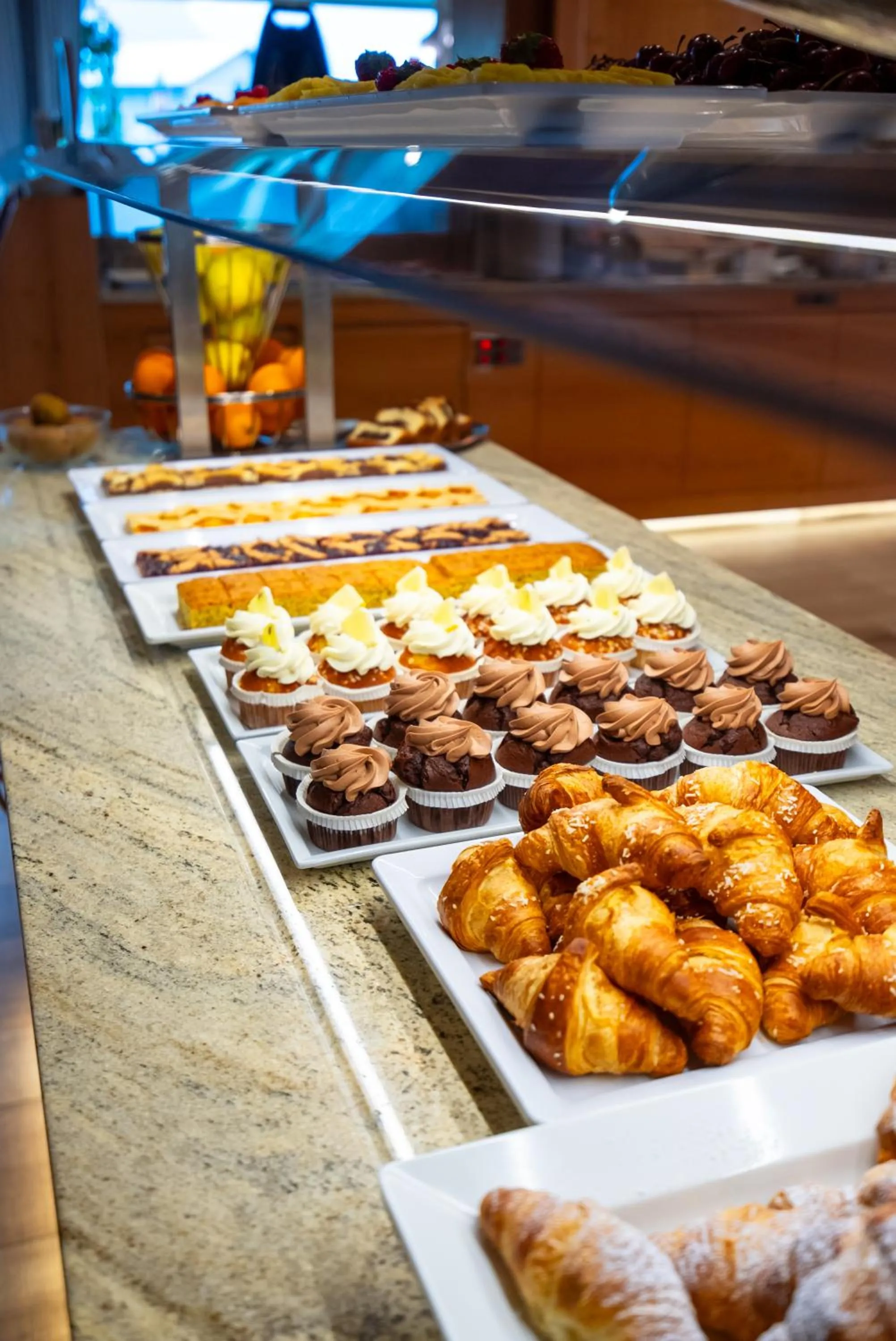 Breakfast in Hotel Cesa Tyrol