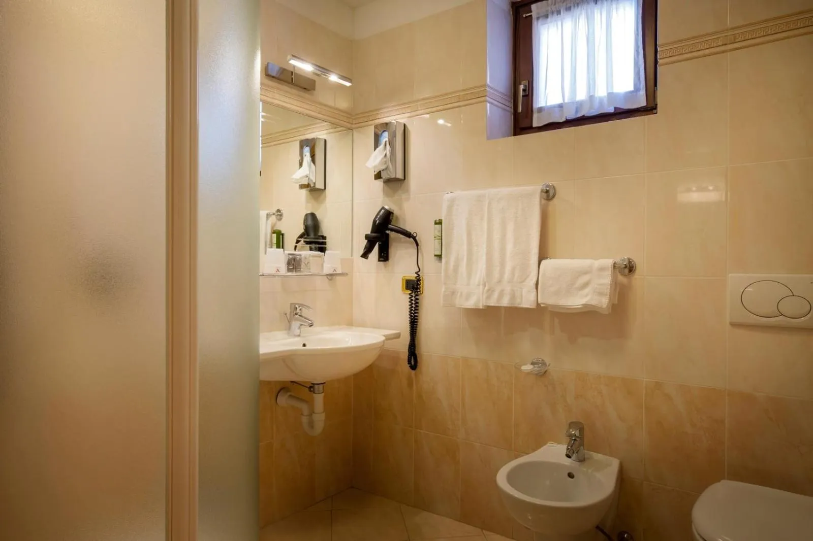 Toilet in ADLER MERYEM wellness hotel - Andalo