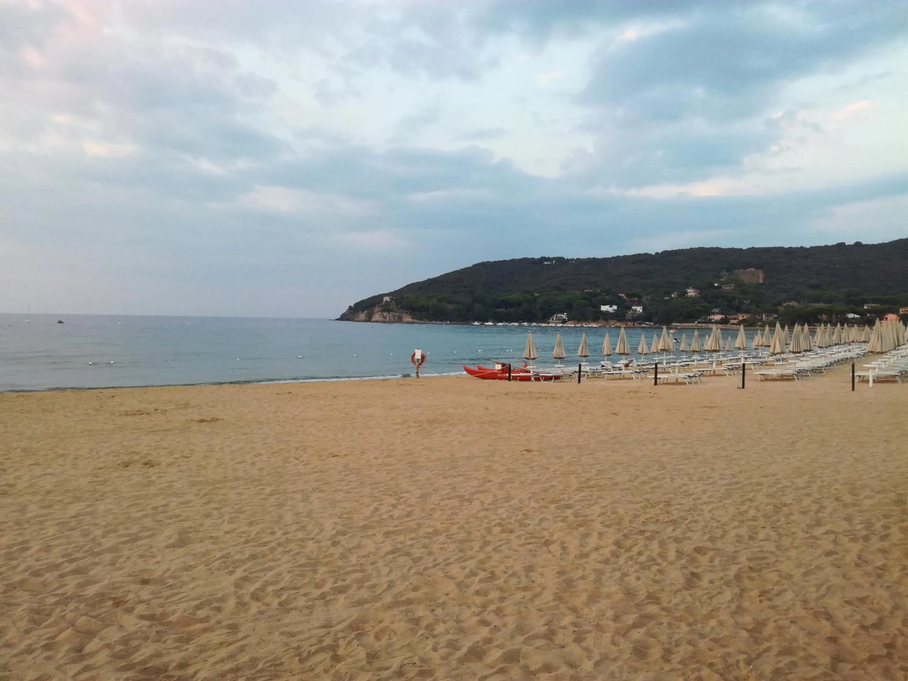 Beach in Albergo Dei 10 Colori