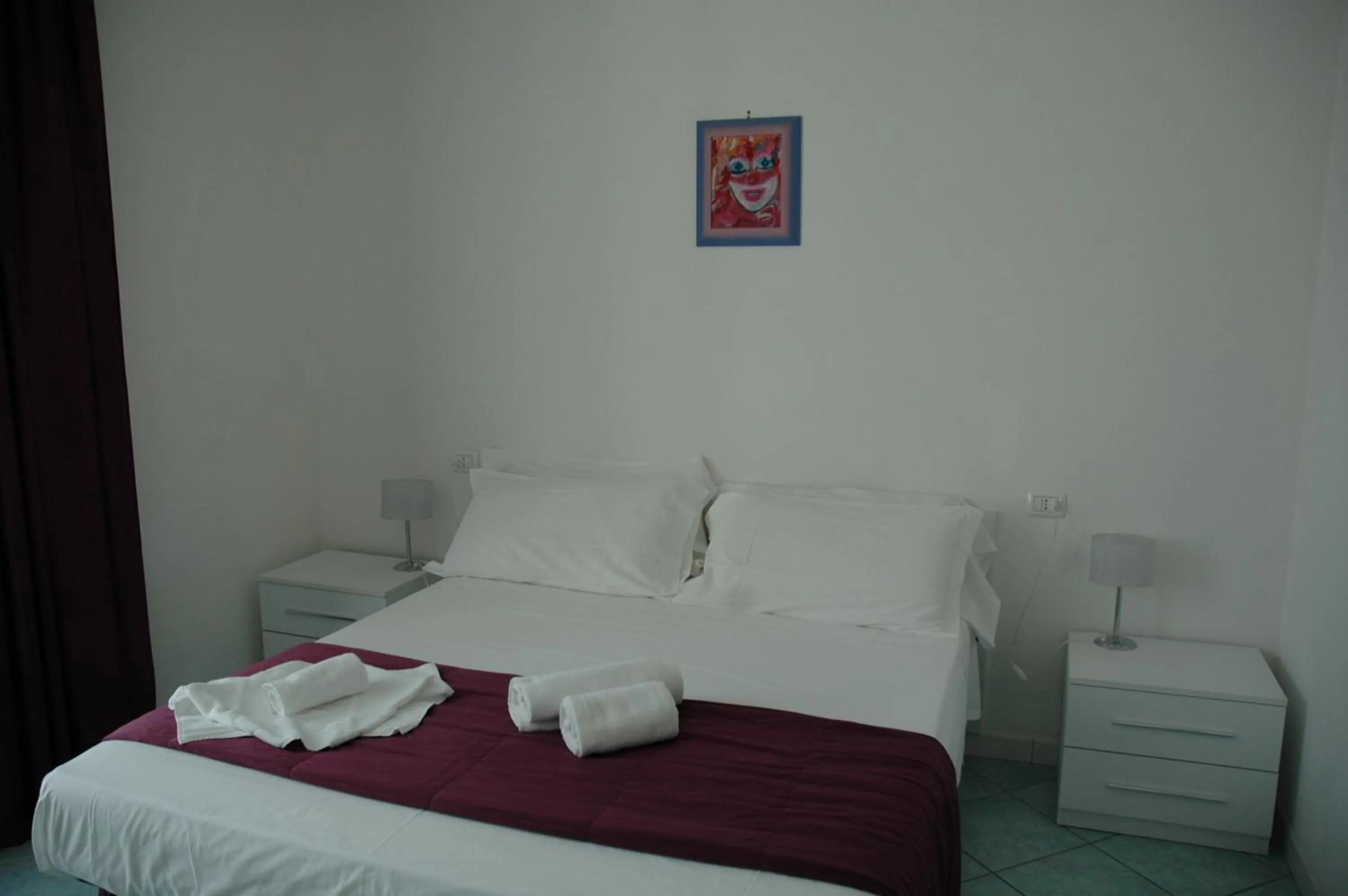 Bedroom, Bed in Albergo Dei 10 Colori