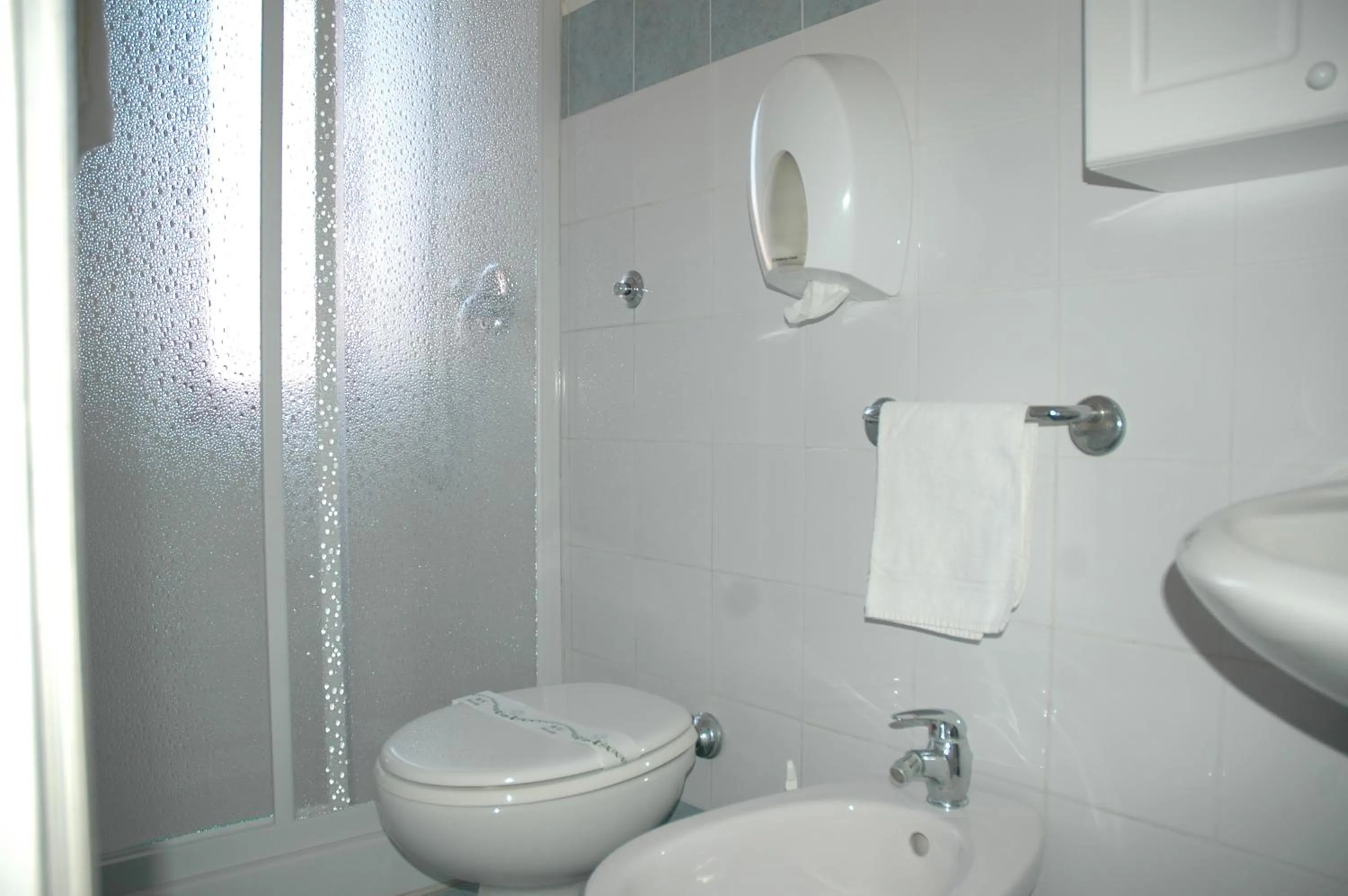 Bathroom in Albergo Dei 10 Colori