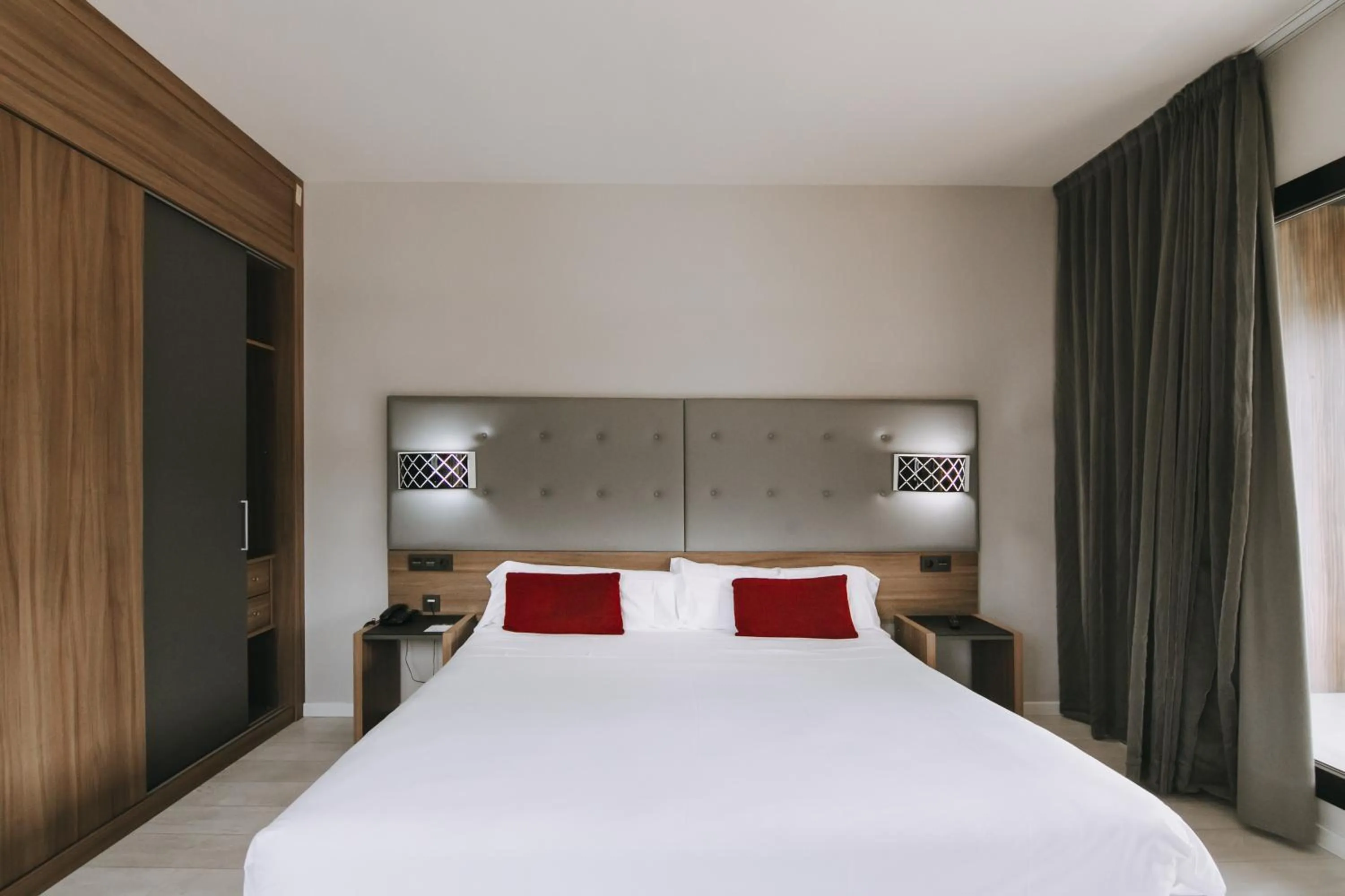 Bedroom, Bed in Hotel K10