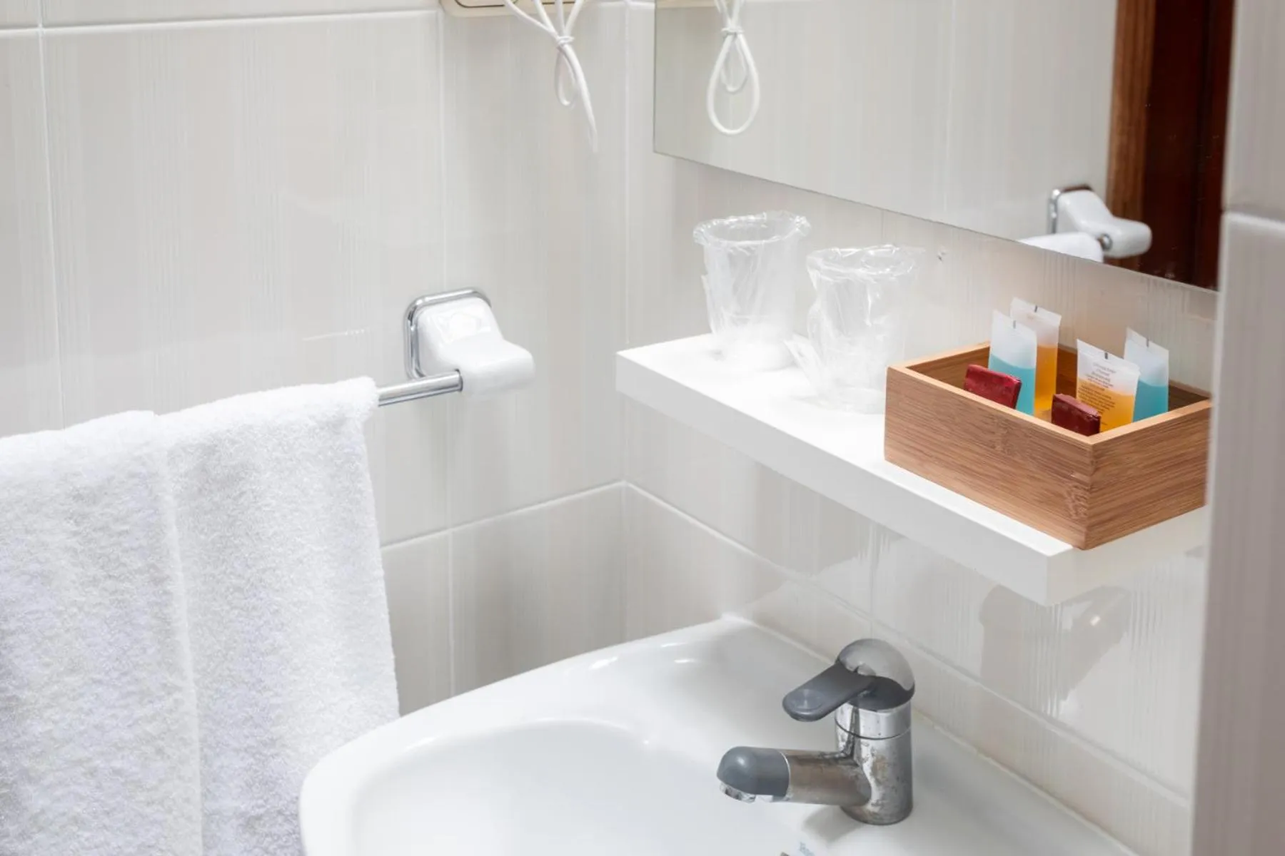 Bathroom in Hostal La Costa