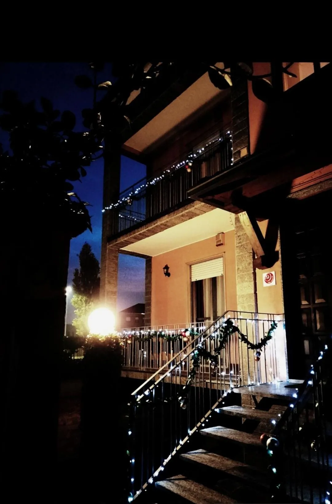 Night in Villa Rosina