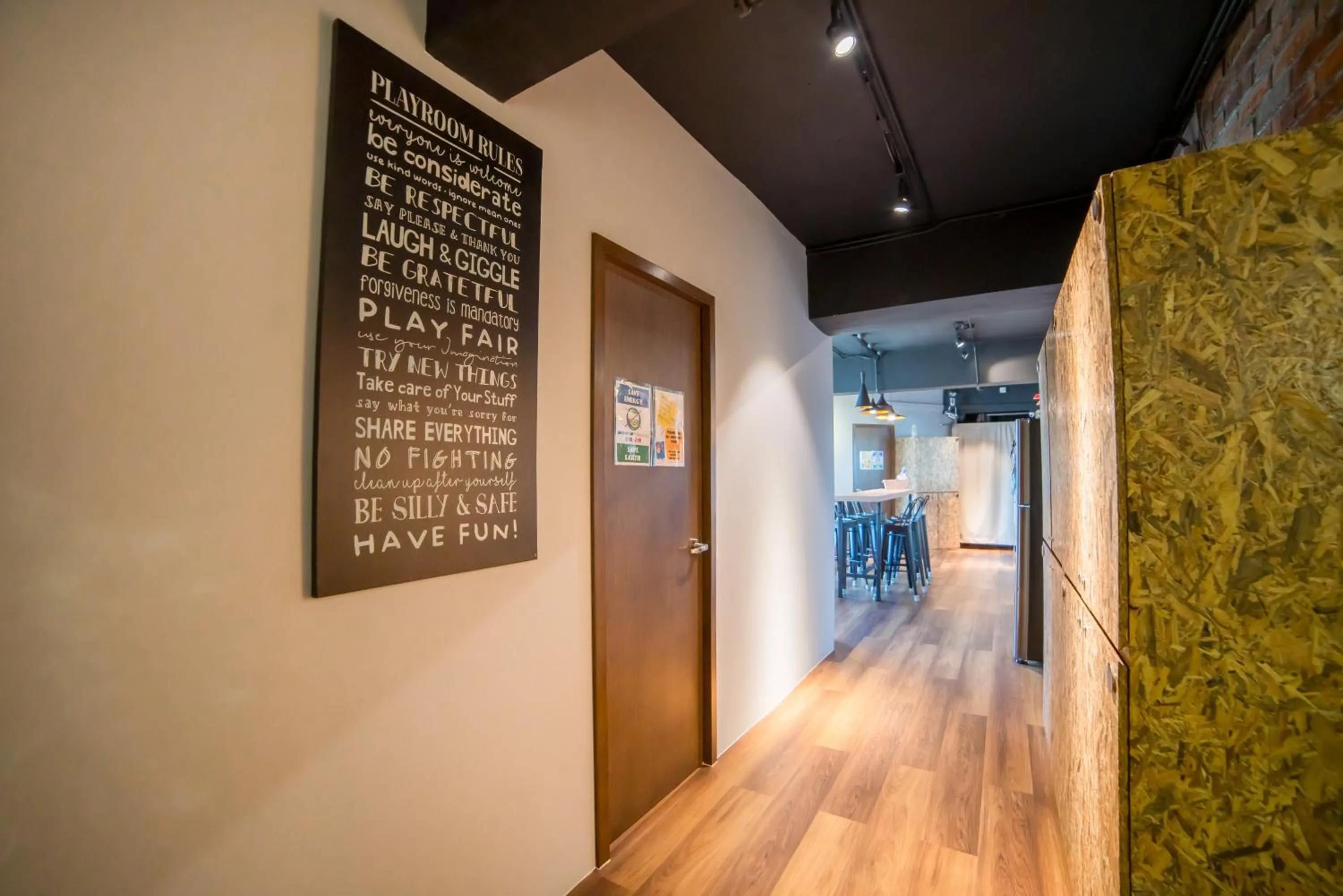 Homy Seafront Hostel