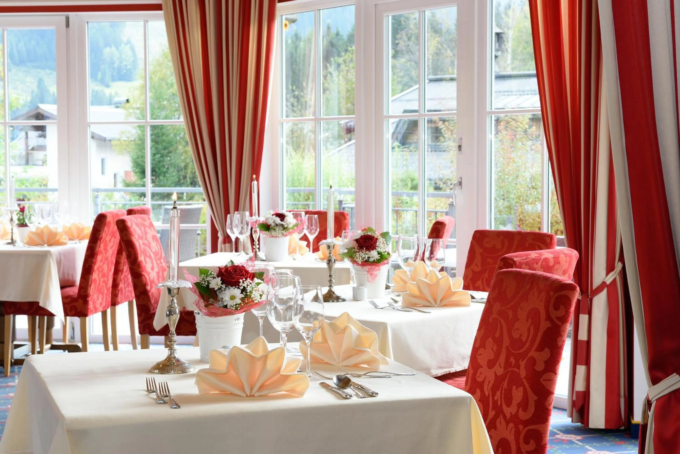 Restaurant/places to eat in Hotel Hubertus