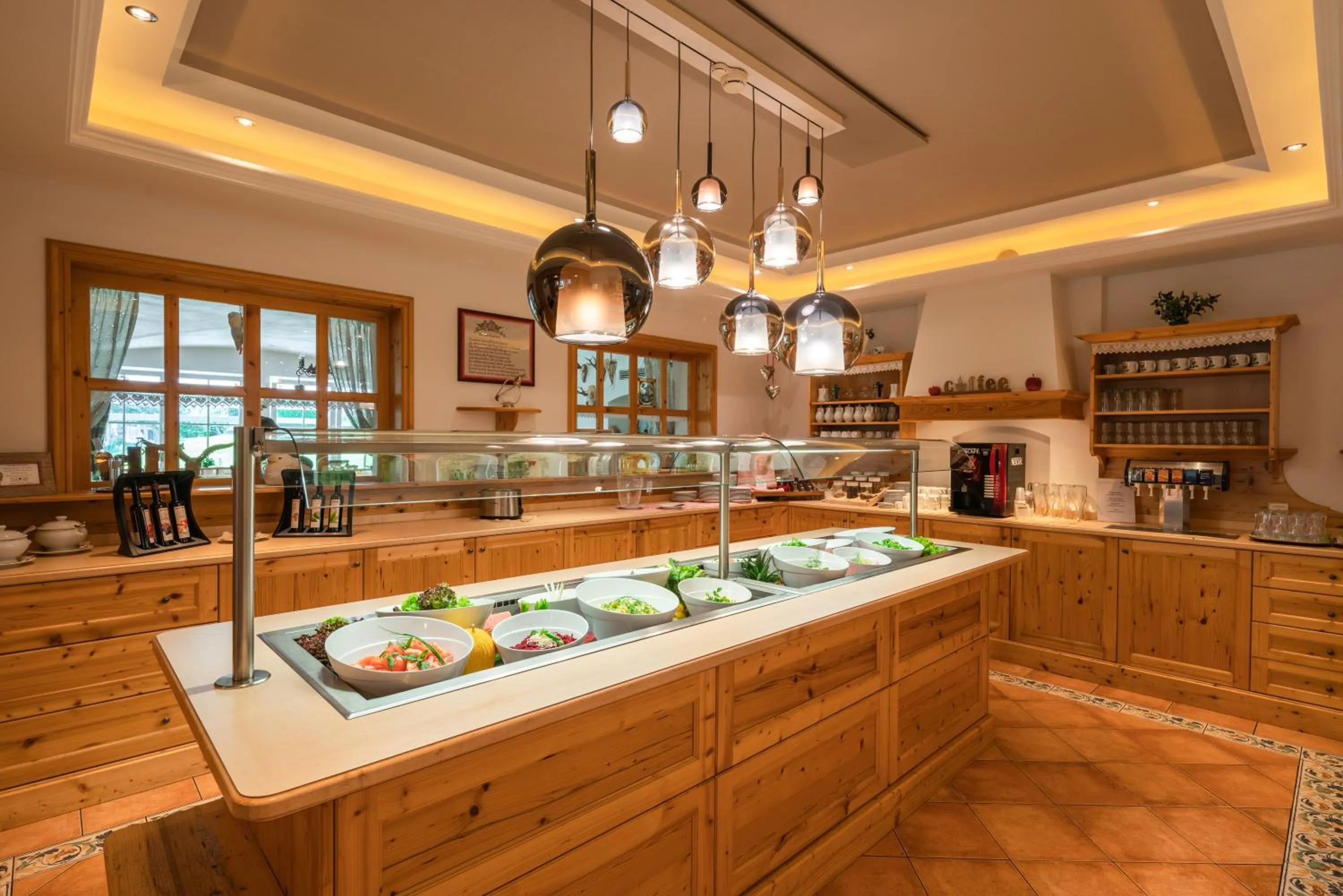 Buffet breakfast in Hotel Hubertus