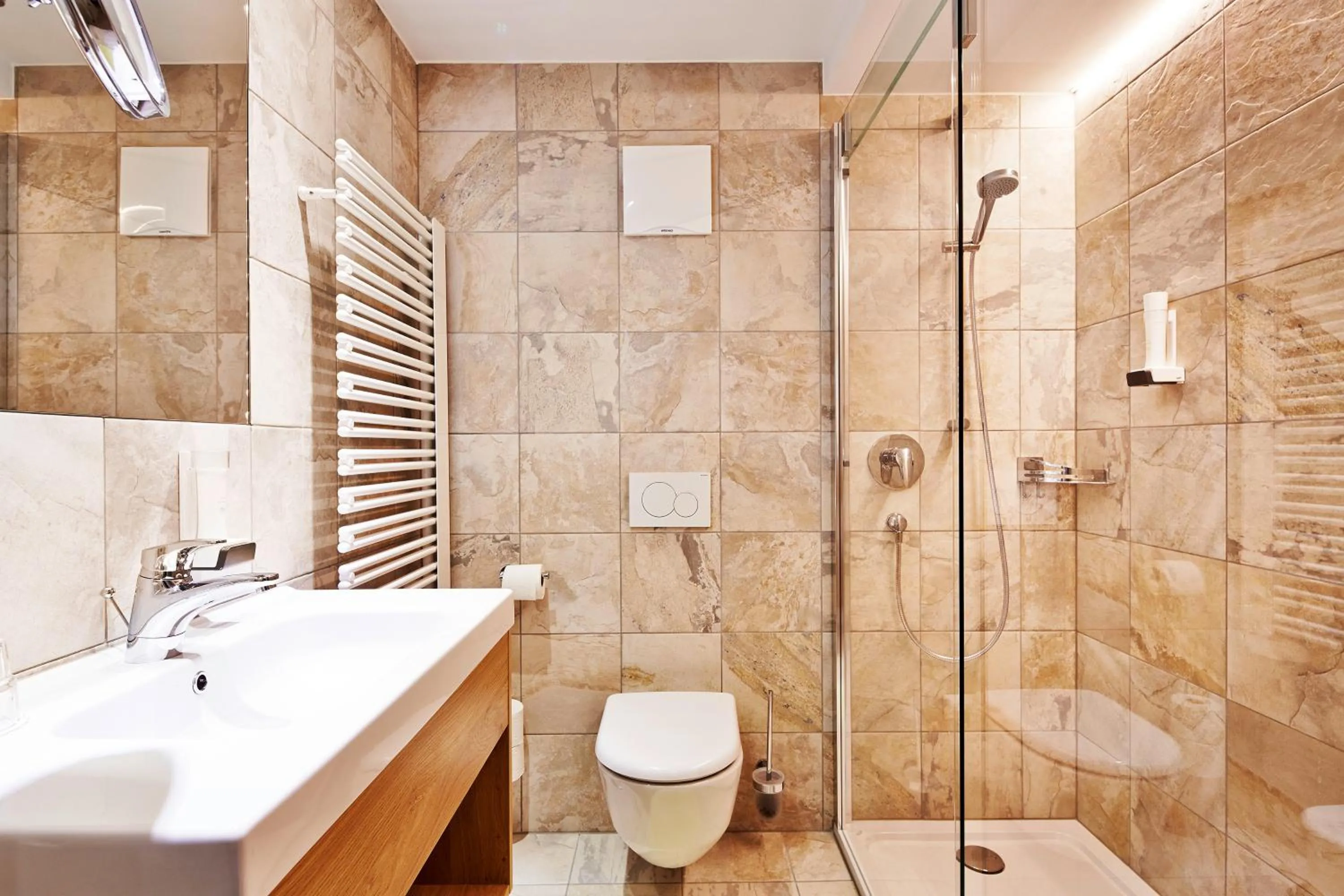 Suite with Balcony in Hotel Hubertus