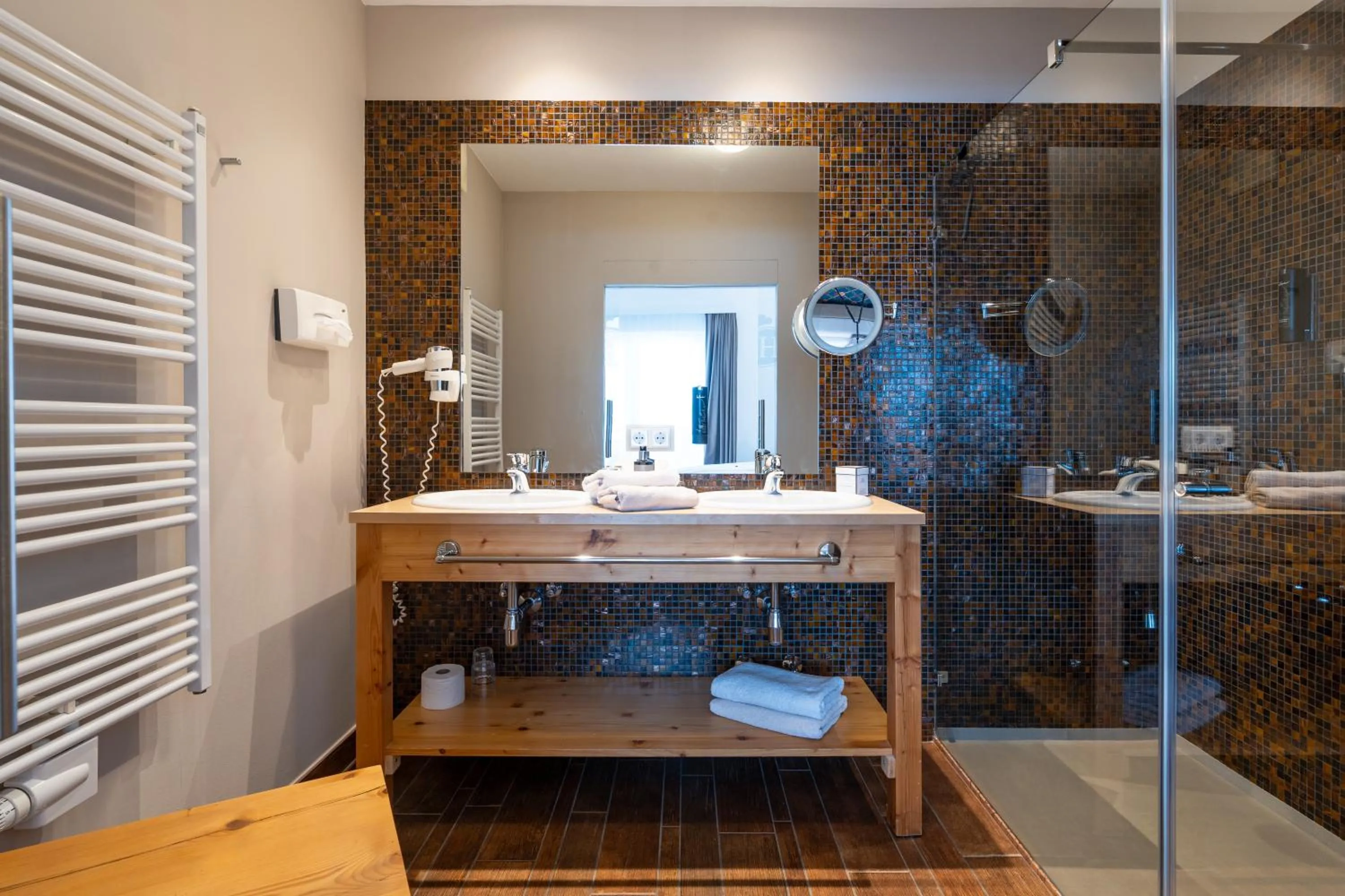 Bathroom in Hotel Hubertus