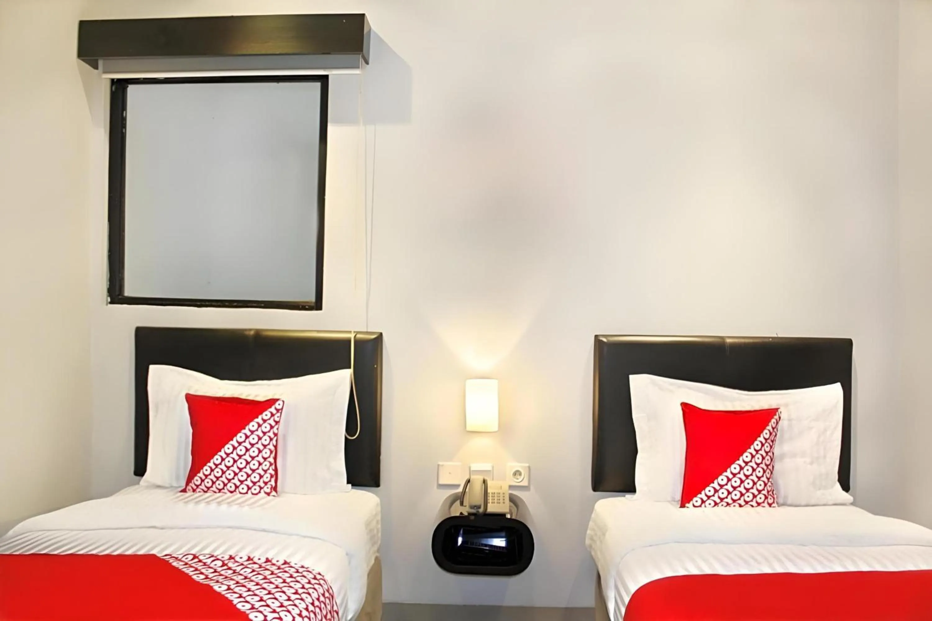 Photo of the whole room in Collection O Manggis Inn