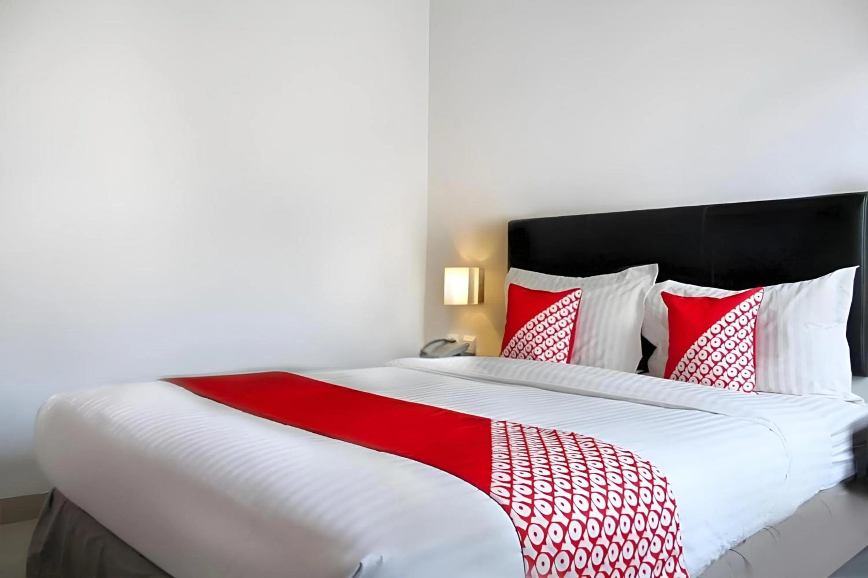 Photo of the whole room in Collection O Manggis Inn