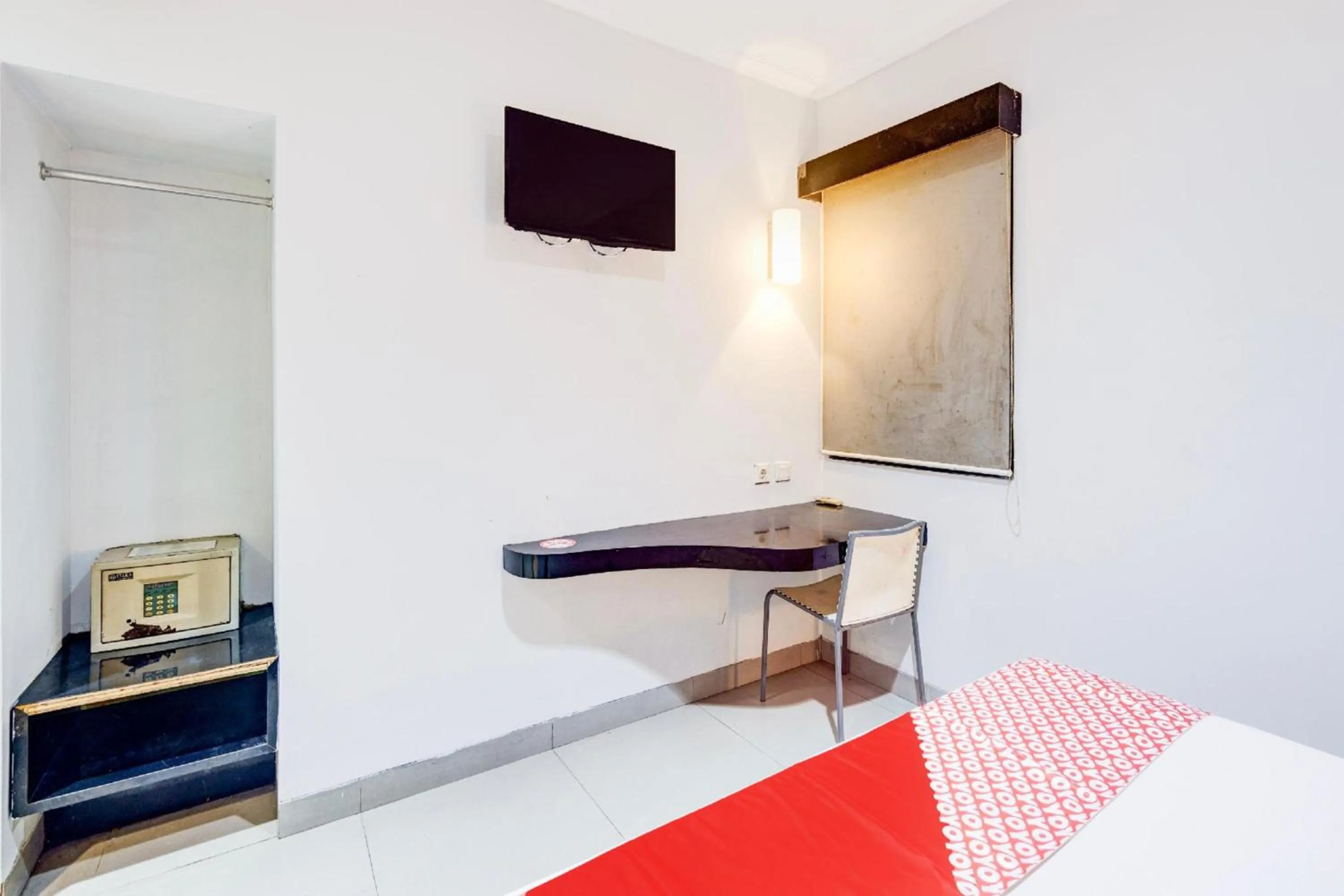 Bedroom in Collection O Manggis Inn