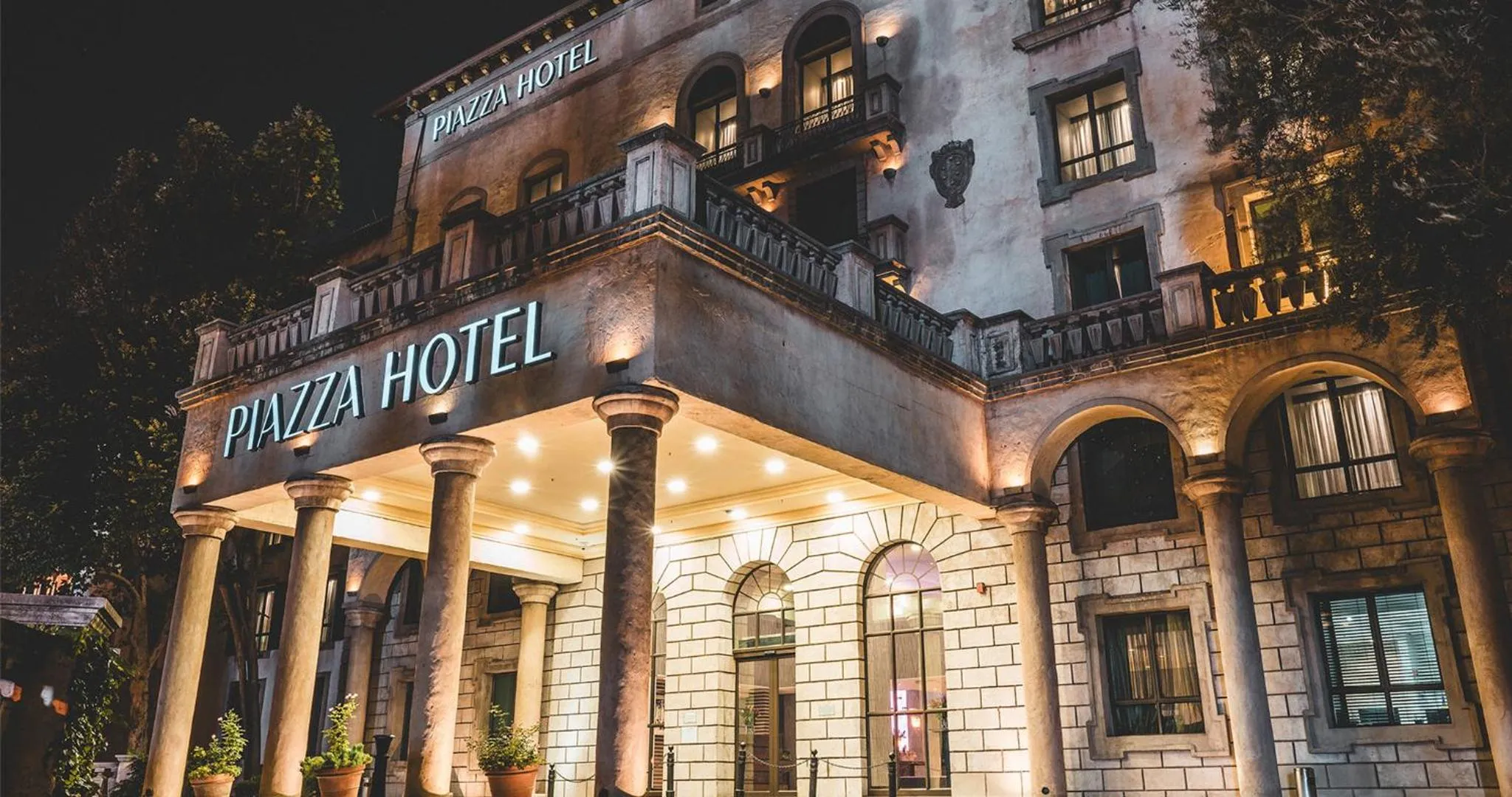 Property building in Piazza Hotel Montecasino