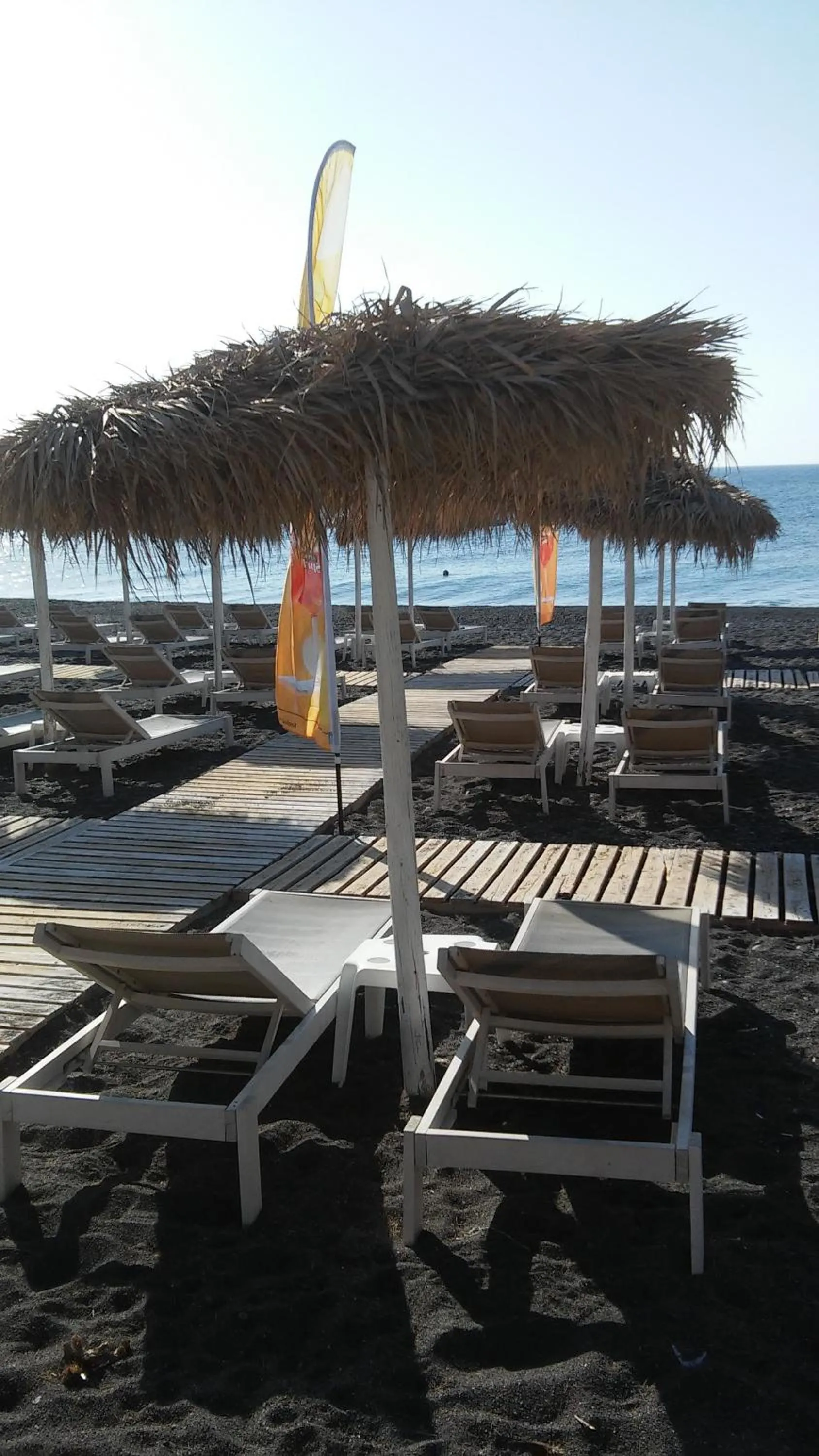 Beach in Dolphins Apartments