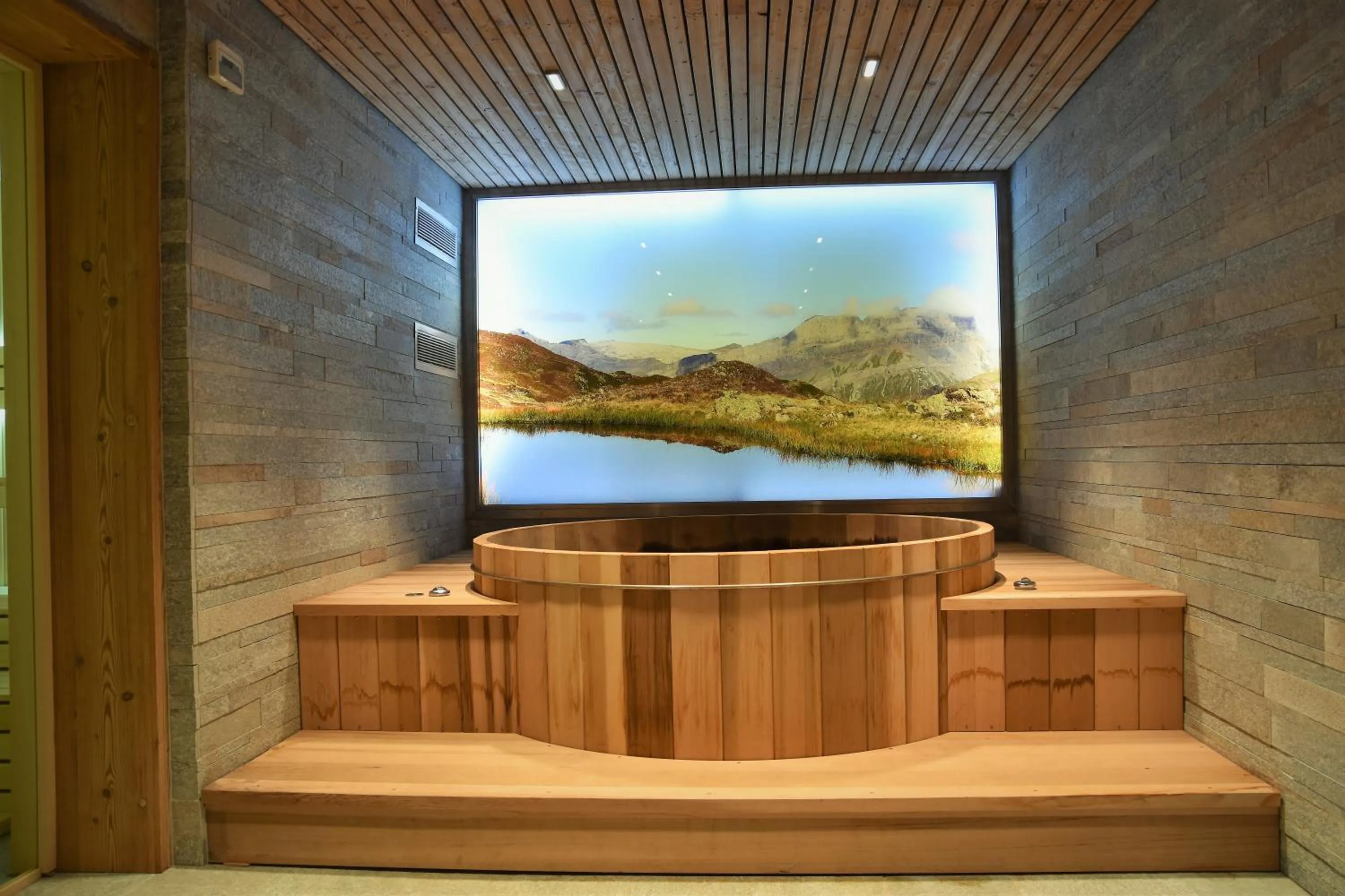 Hot Tub in Hôtel LAPIAZ & Spa - FLAINE