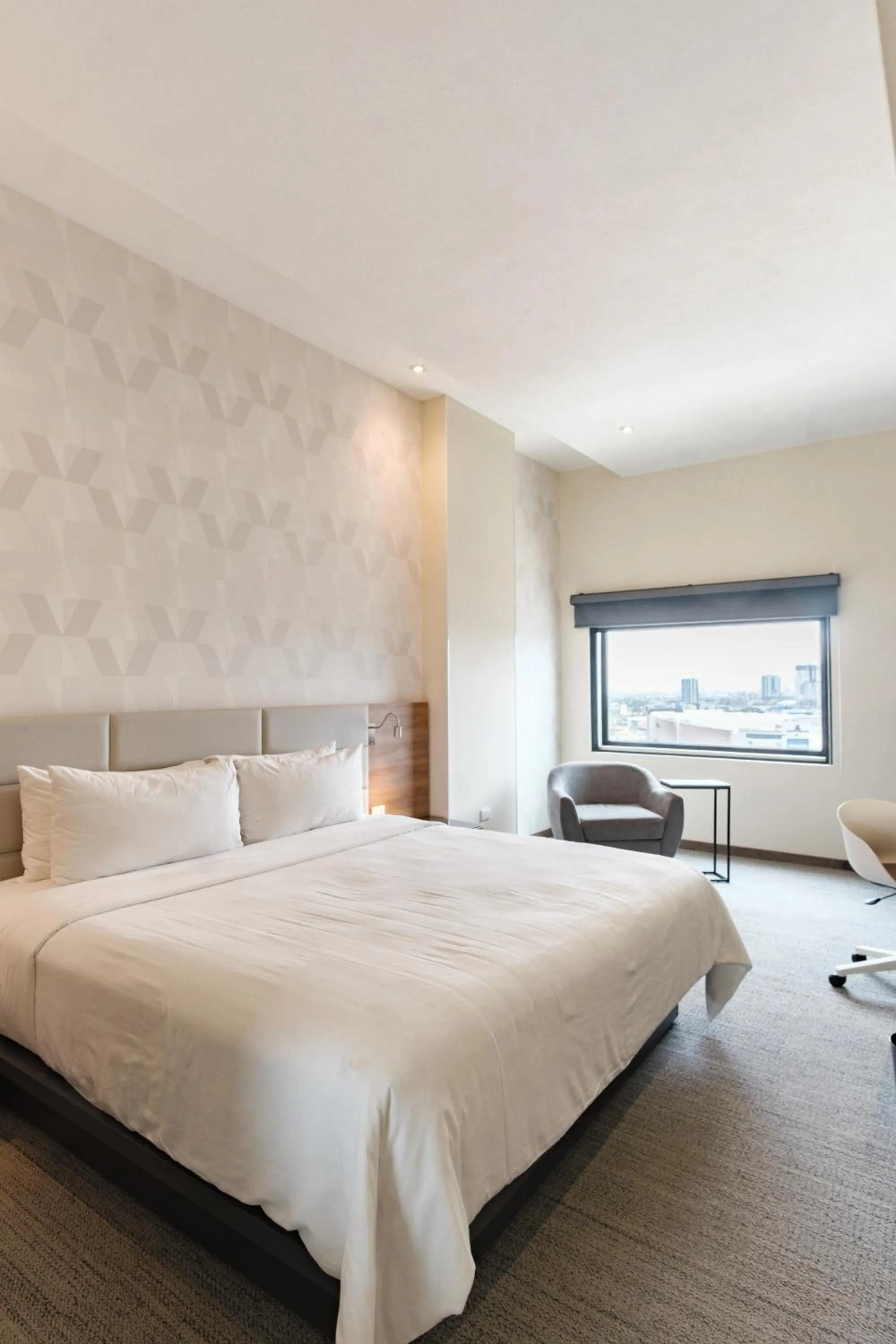 Bedroom, Bed in Radisson Hotel Monterrey San Jeronimo