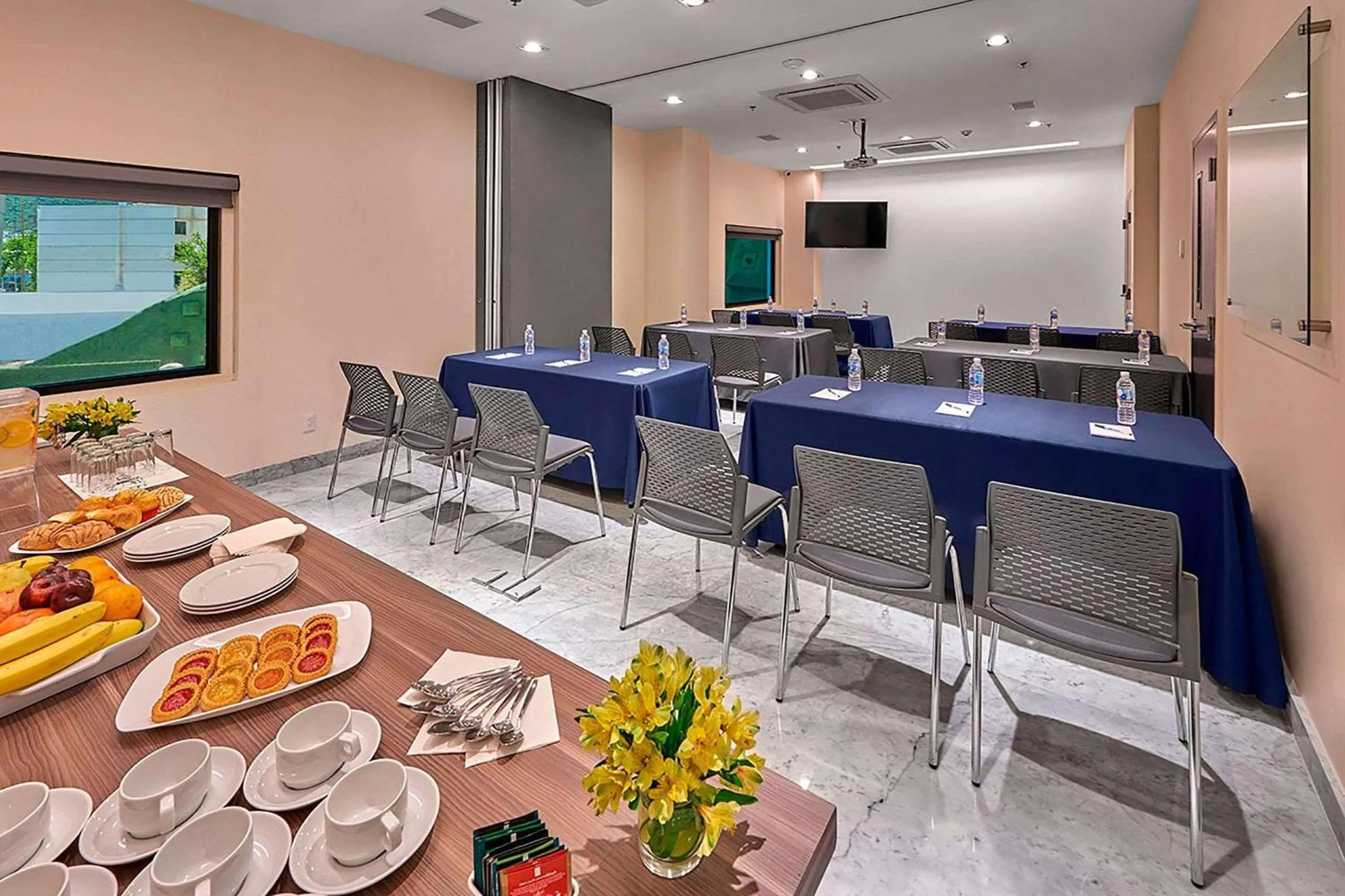 Meeting/conference room in Radisson Hotel Monterrey San Jeronimo
