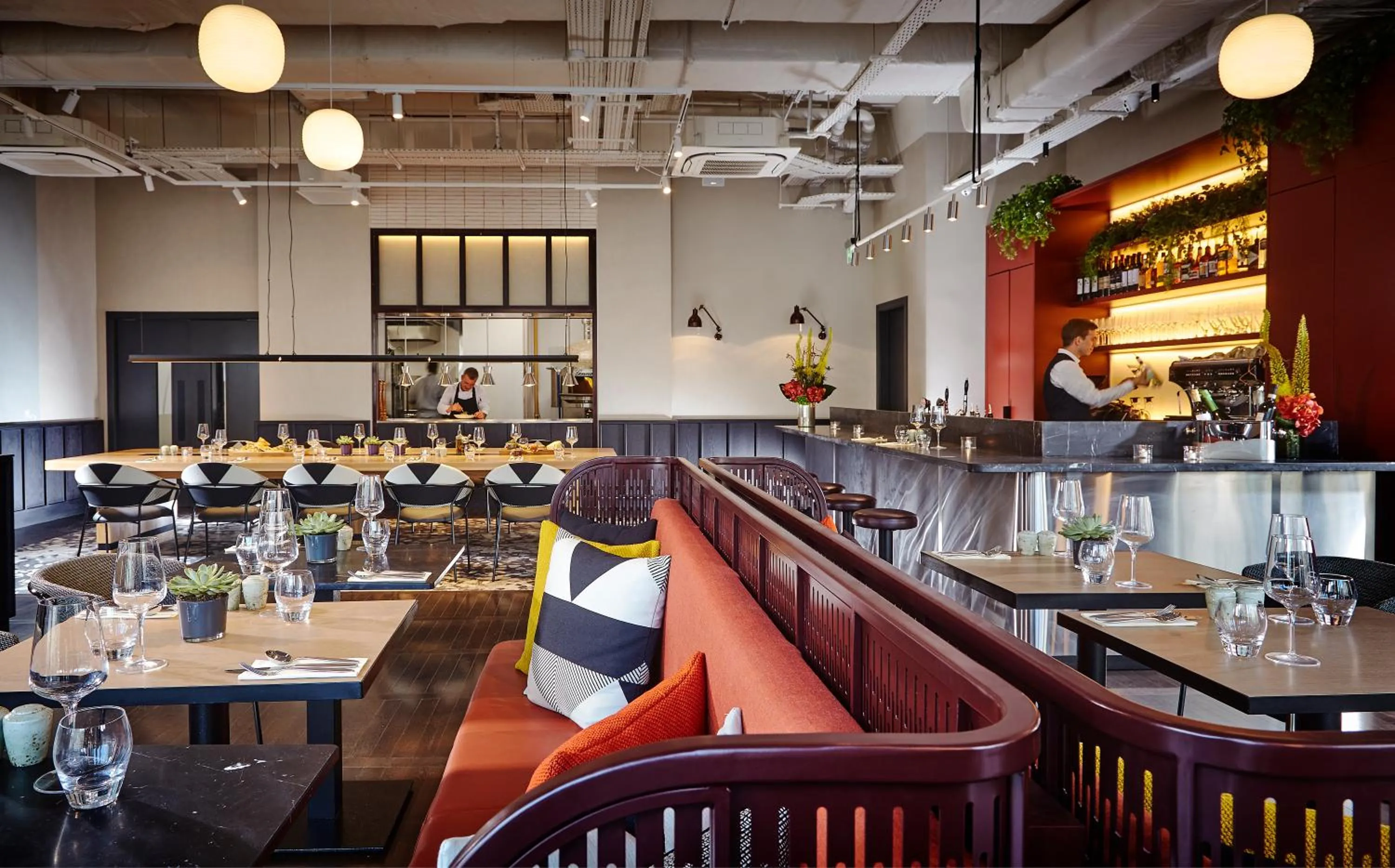 Restaurant/places to eat in The Mont