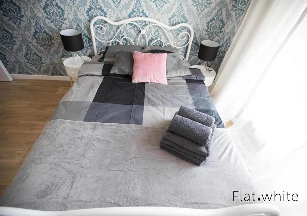 Bed in Apartamenty Flat White Zamkowa 4-6