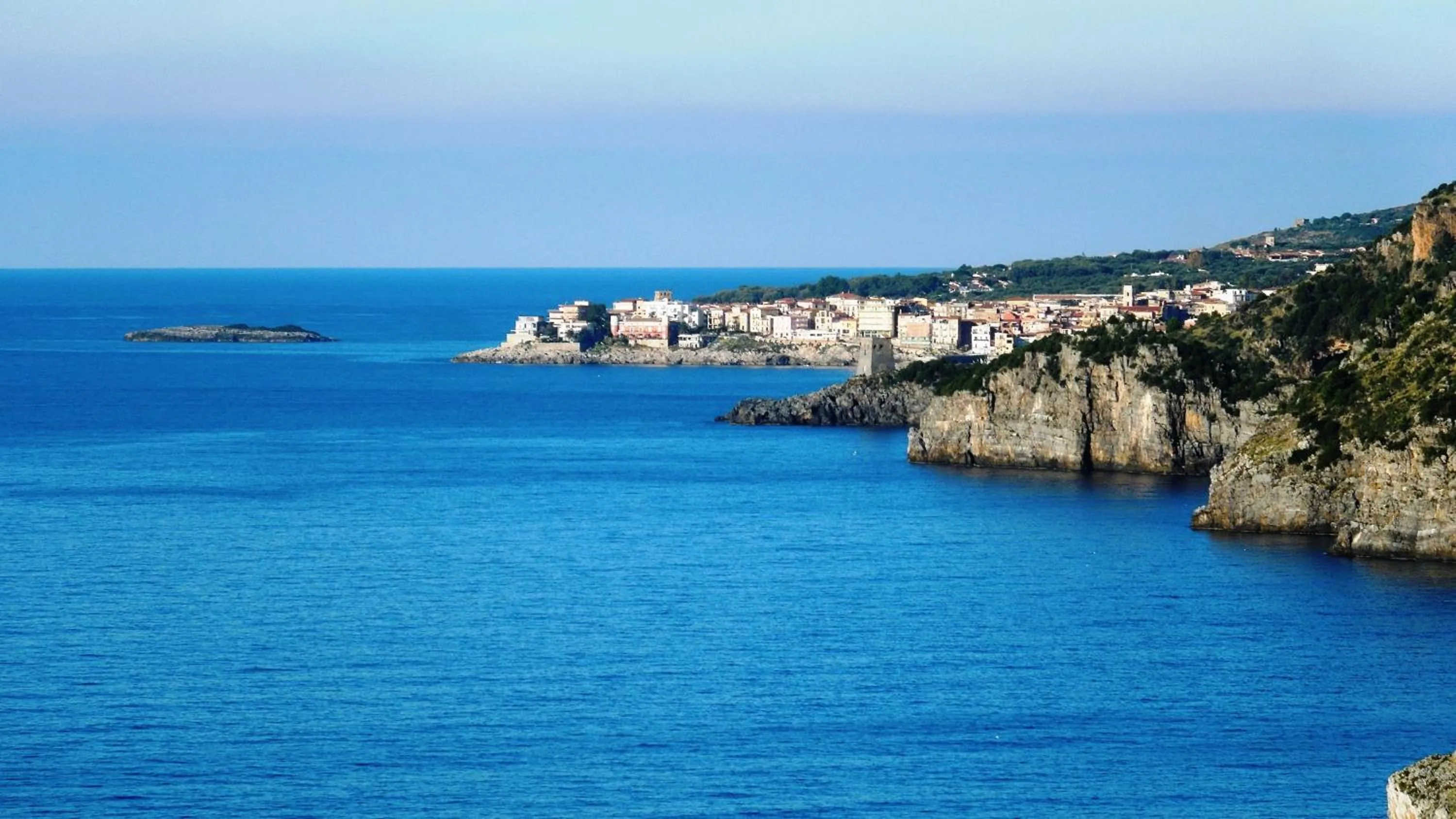 Natural landscape in Delfino