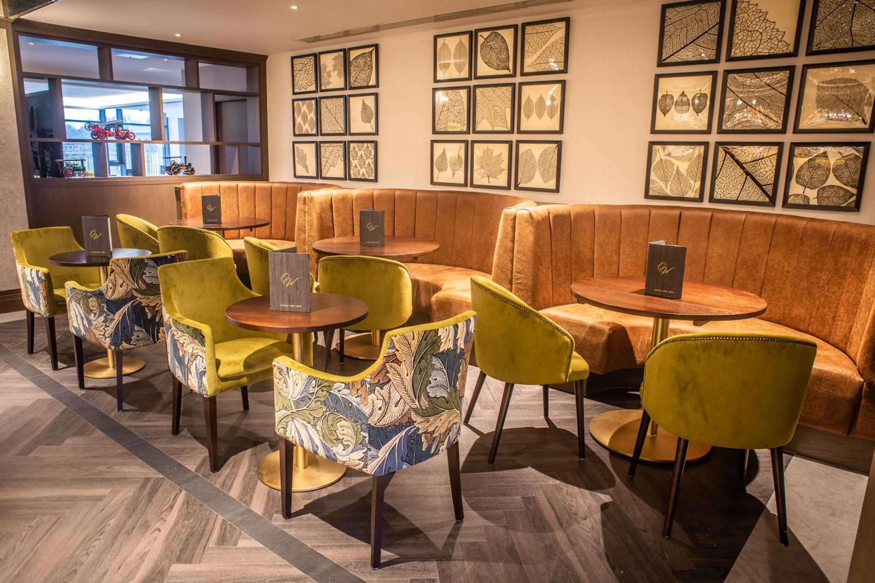 Lounge or bar in Crow Wood Hotel & Spa Resort