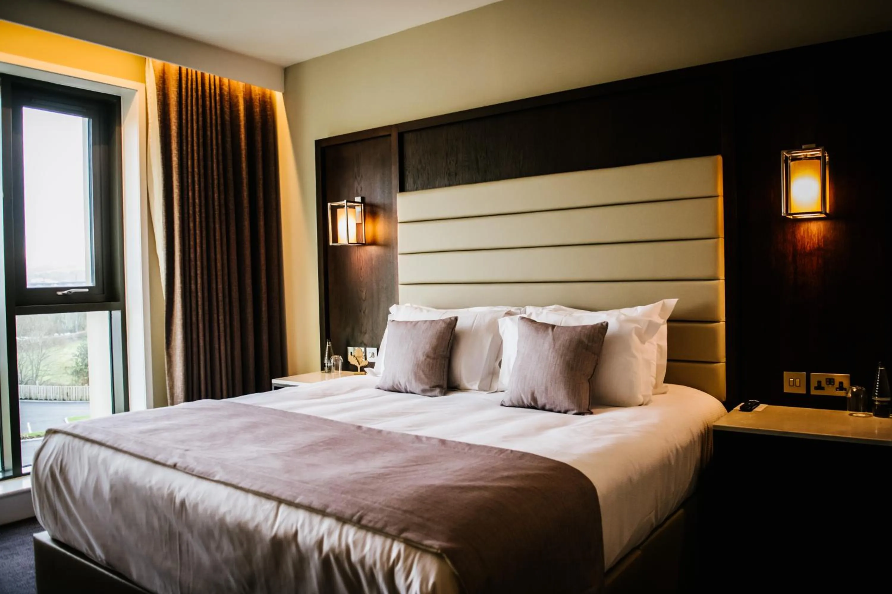 Bedroom, Bed in Crow Wood Hotel & Spa Resort