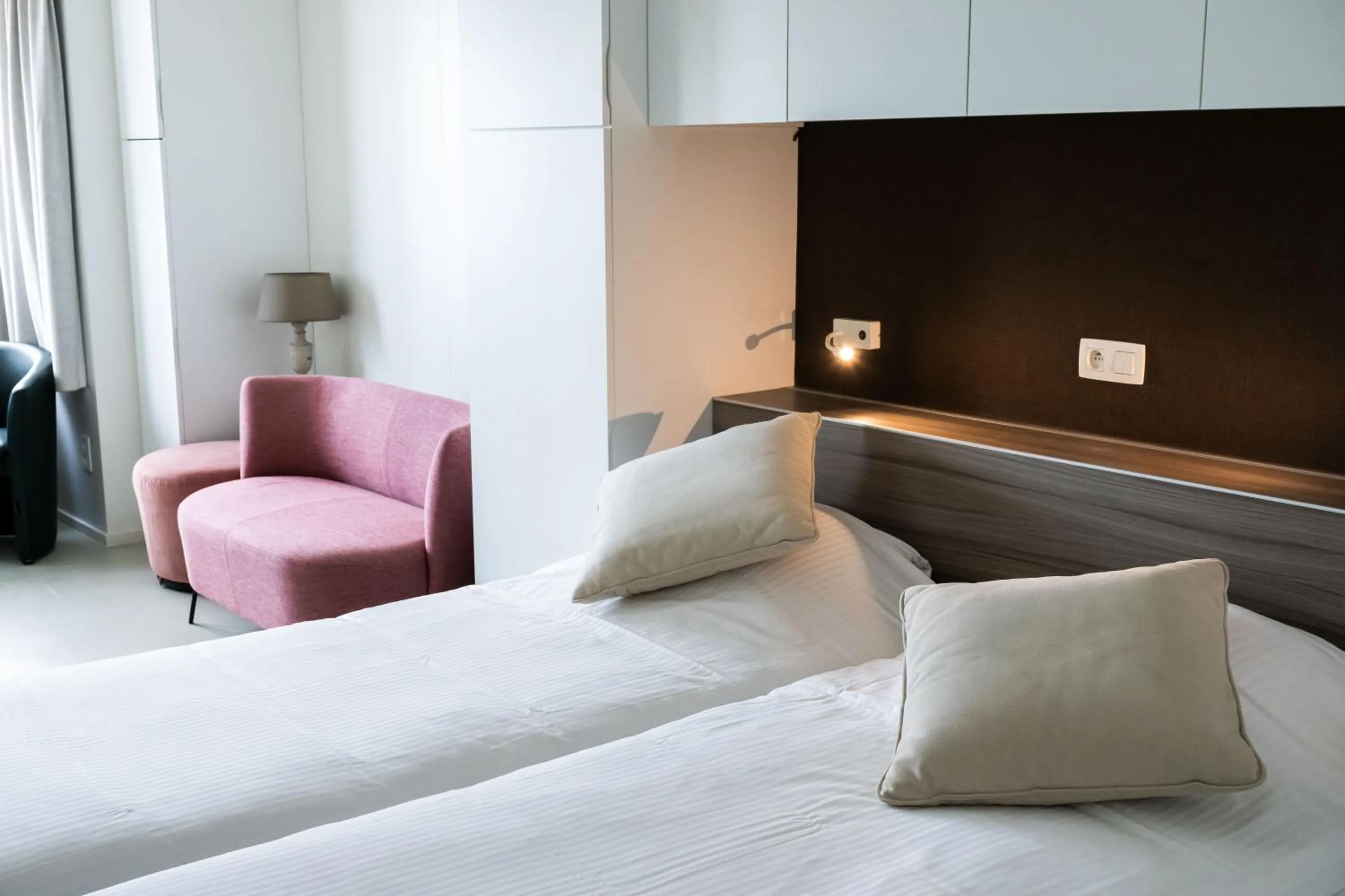 Photo of the whole room in Rewindhotel