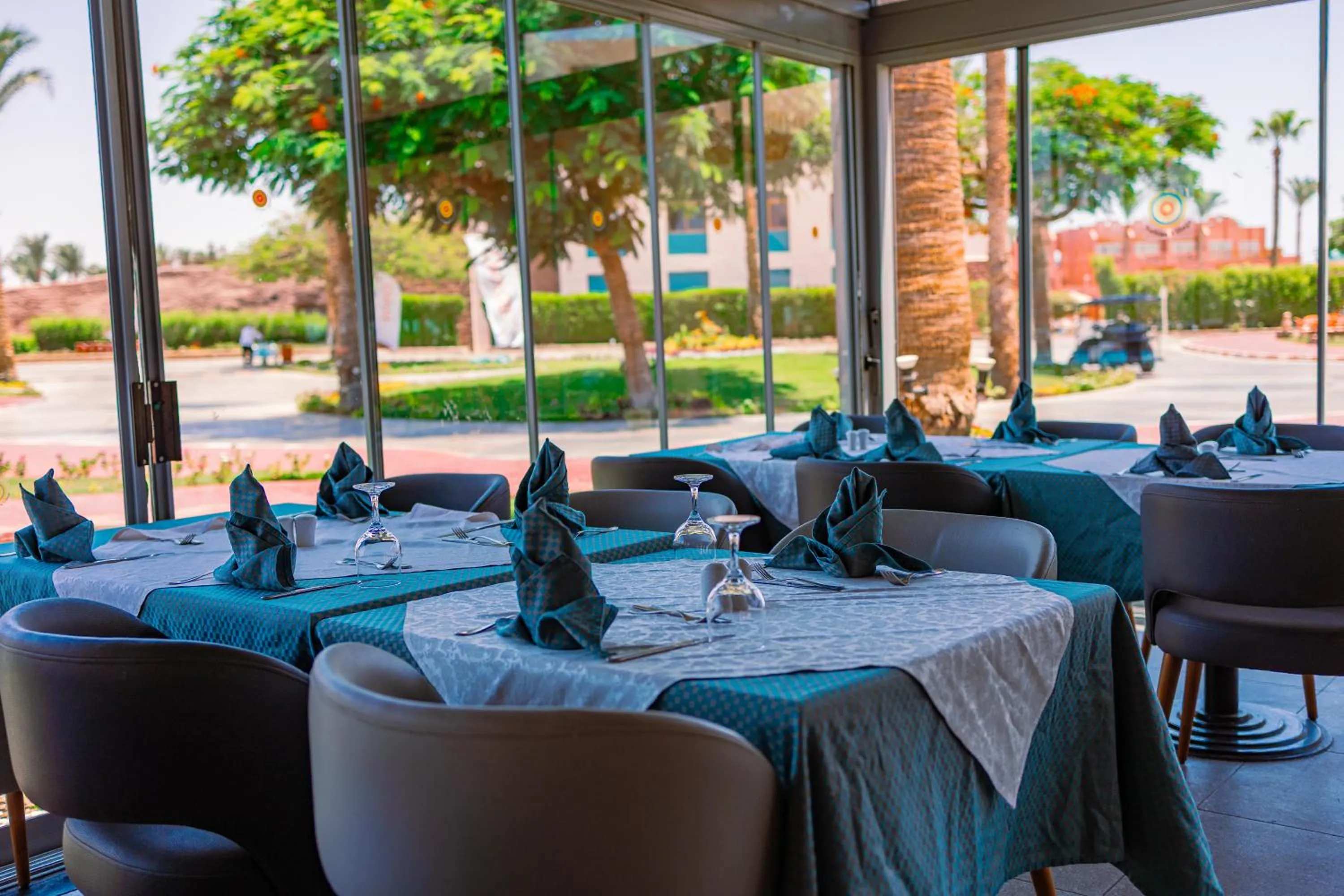 Restaurant/places to eat in Nubian Village, Families and Couples only