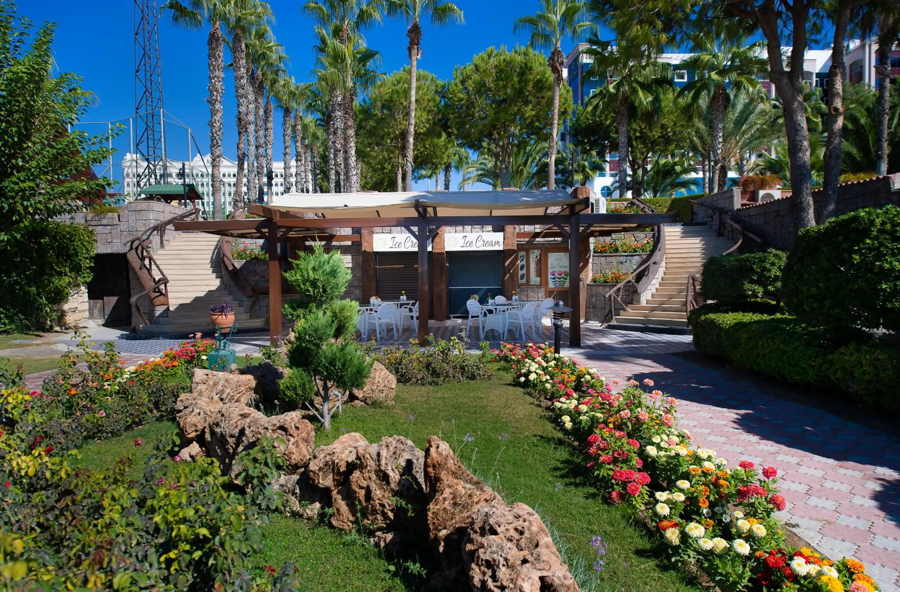 Garden in Kamelya Fulya Hotel & Aqua - Ultra All Inclusive