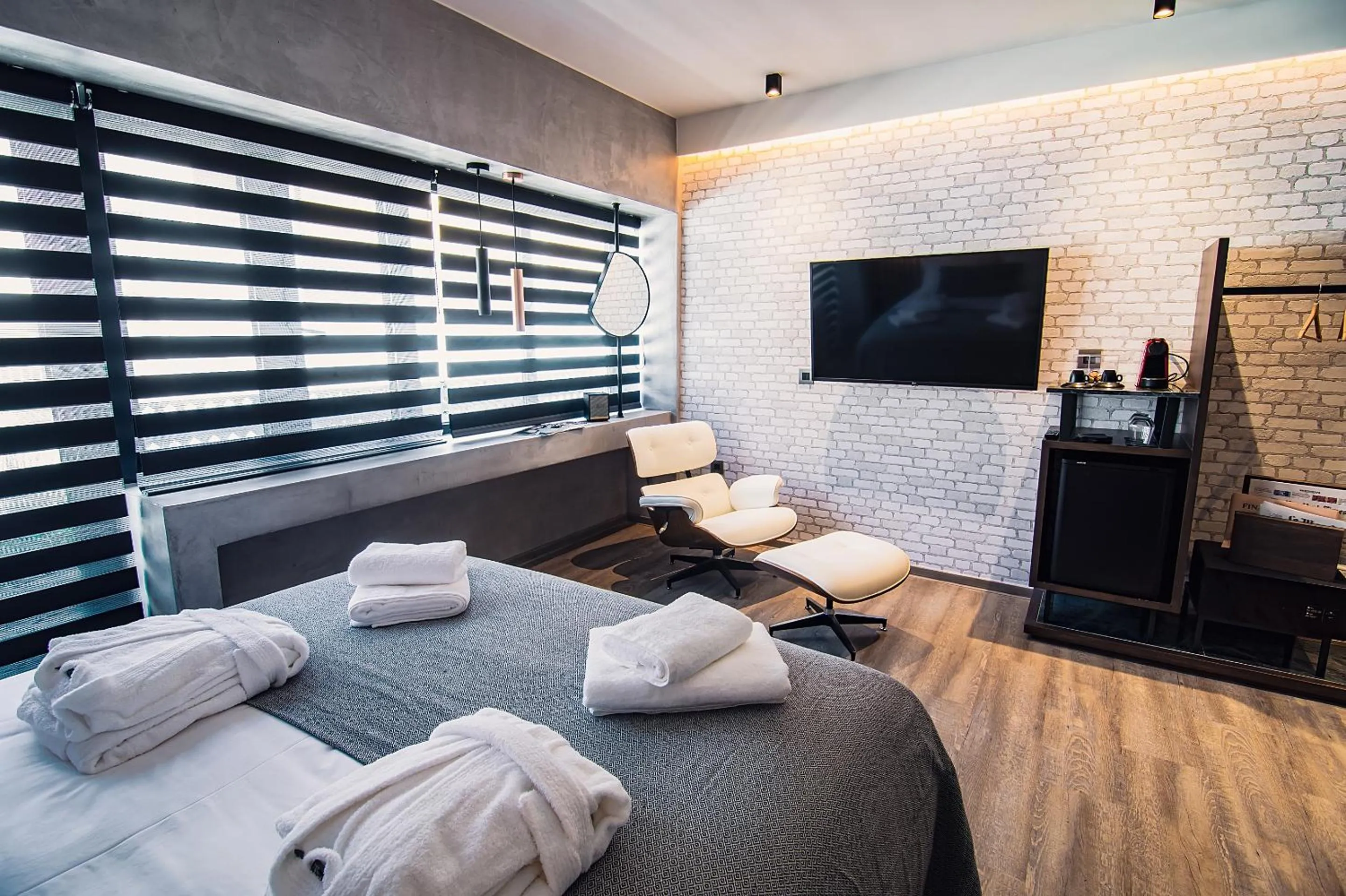 Bed in Project 3 Urban Chic Hotel