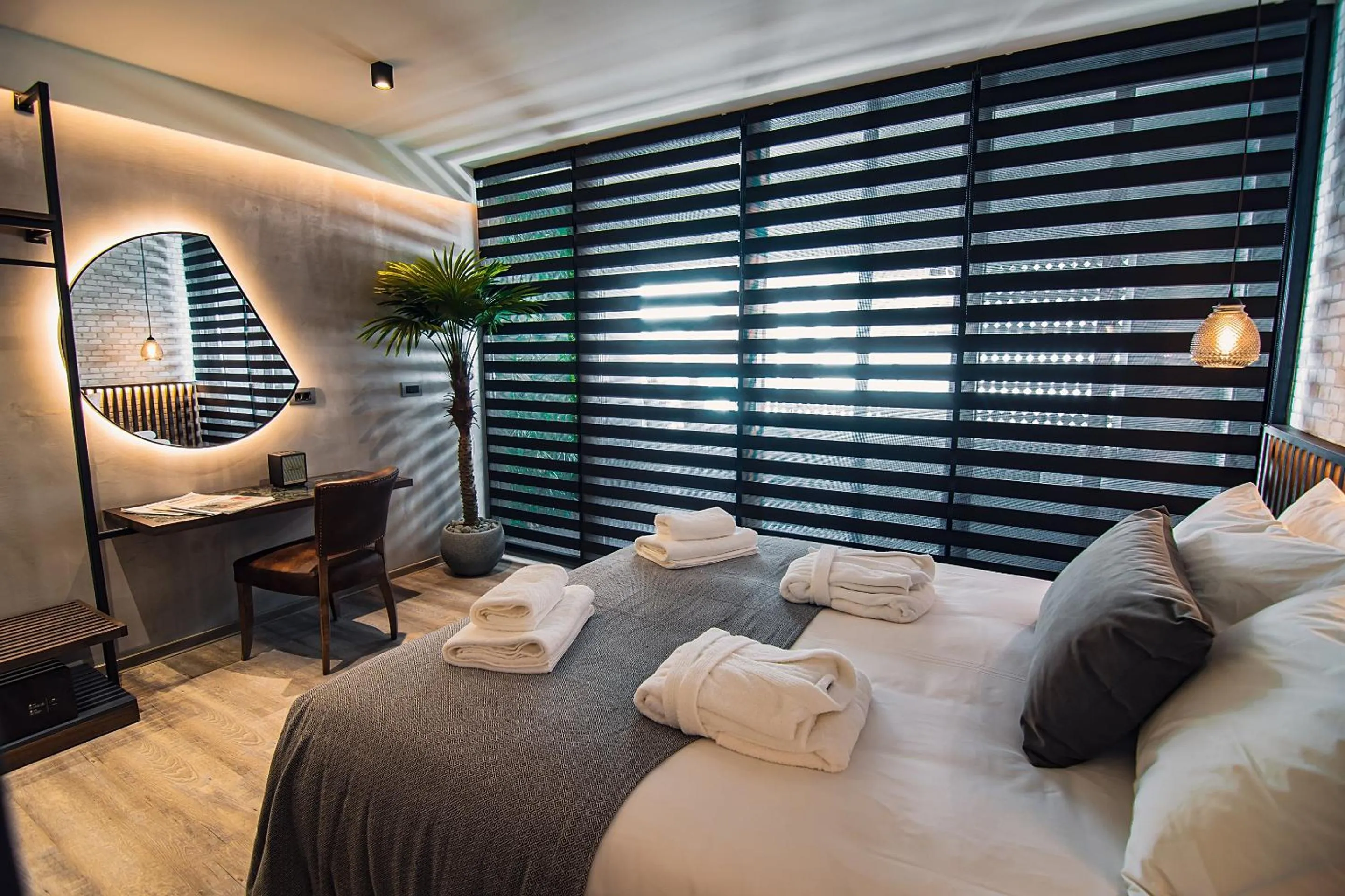 Bed in Project 3 Urban Chic Hotel