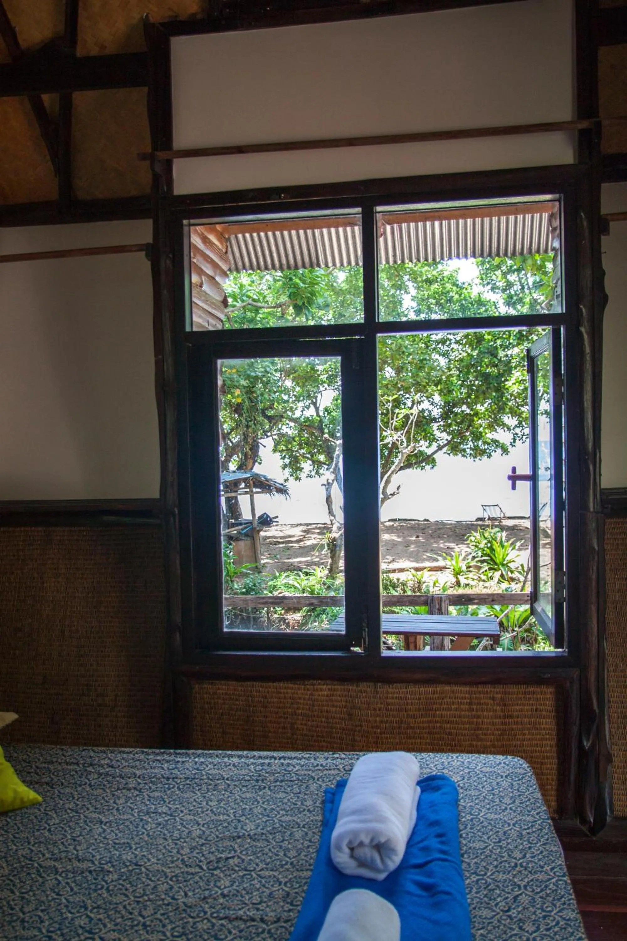 Sea view, Bed in Ban_na