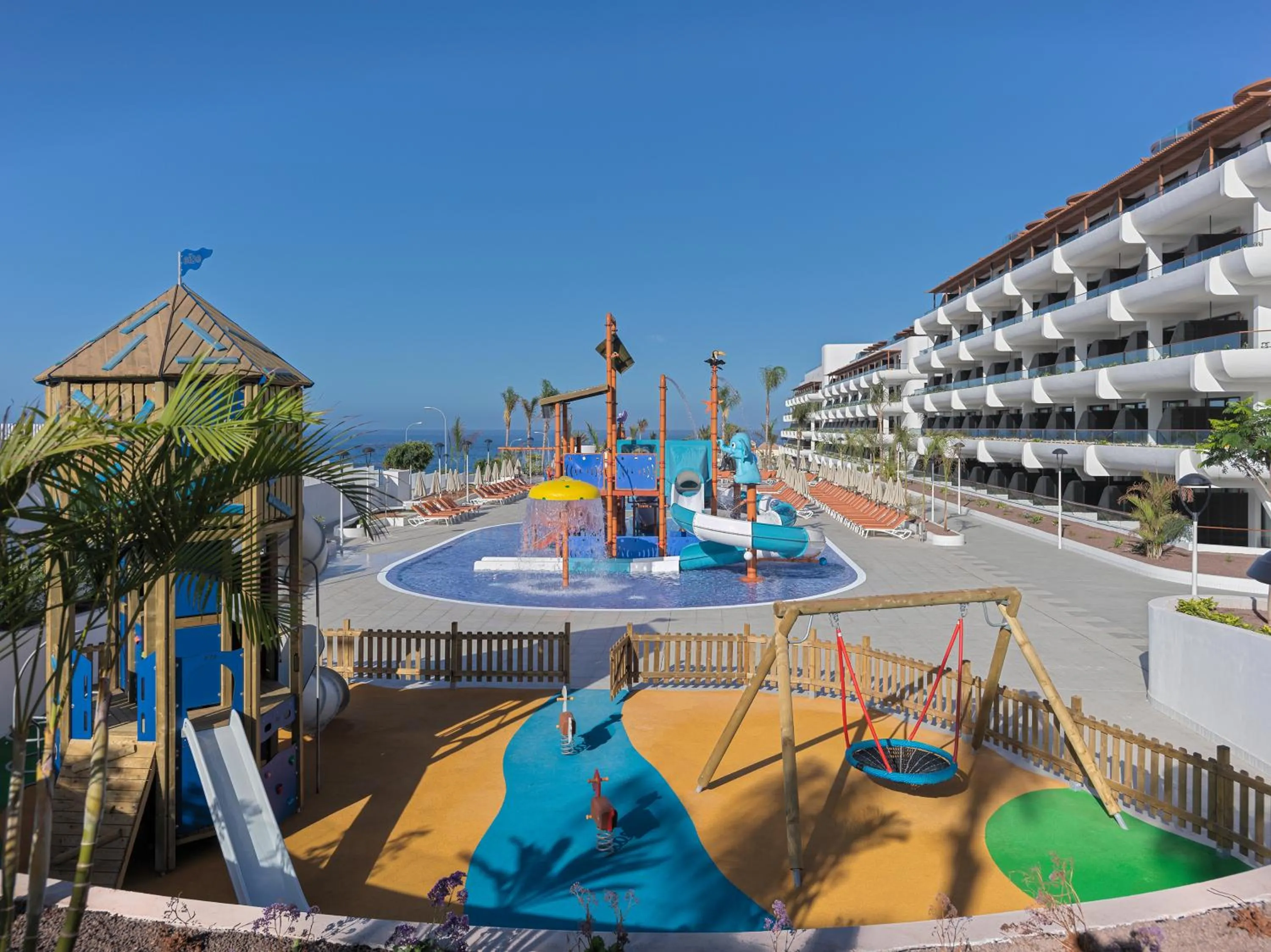 Children play ground in H10 Atlantic Sunset Horizons Collection