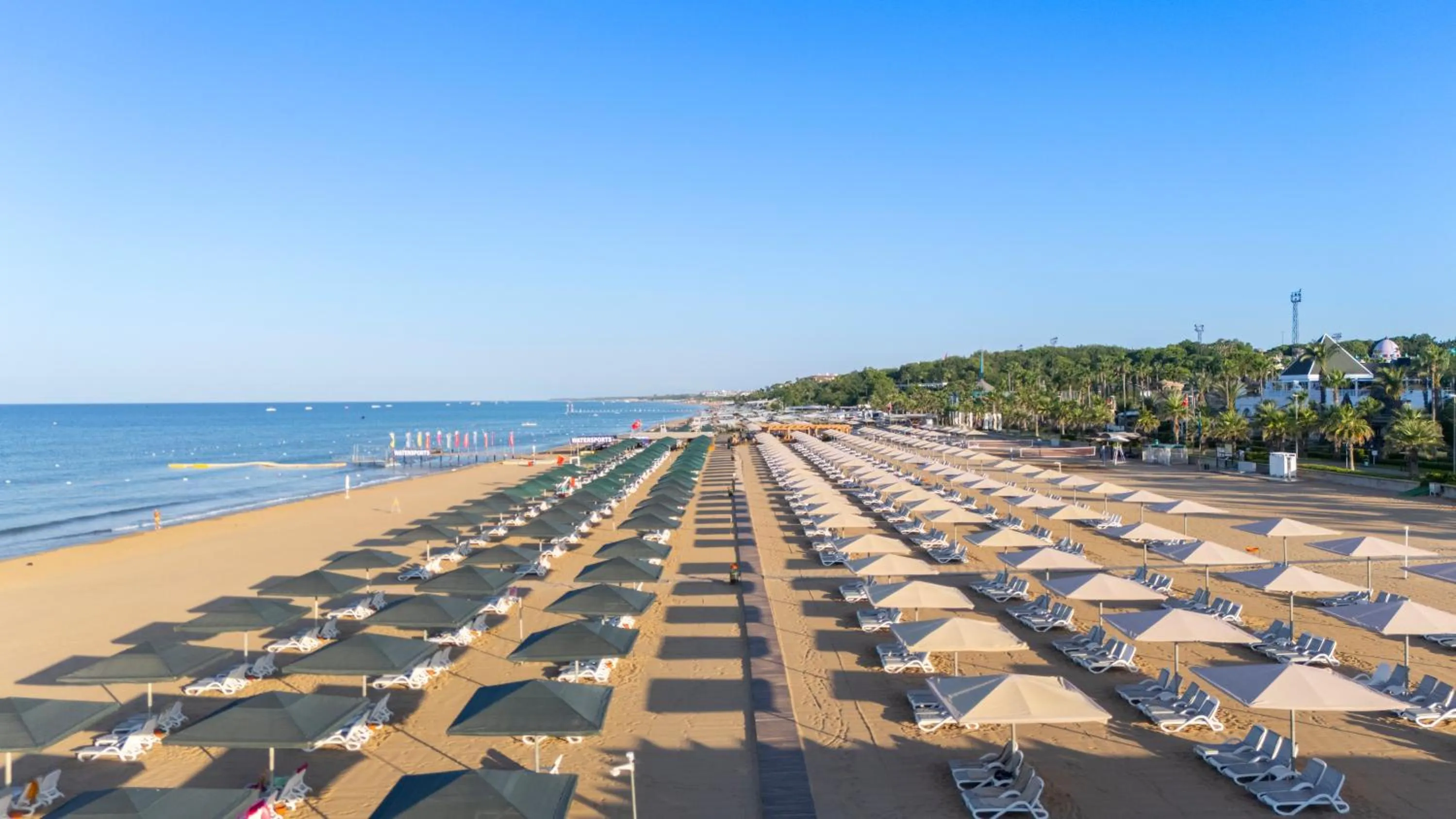 Beach in Kamelya Selin Hotel Luxury Resort & SPA