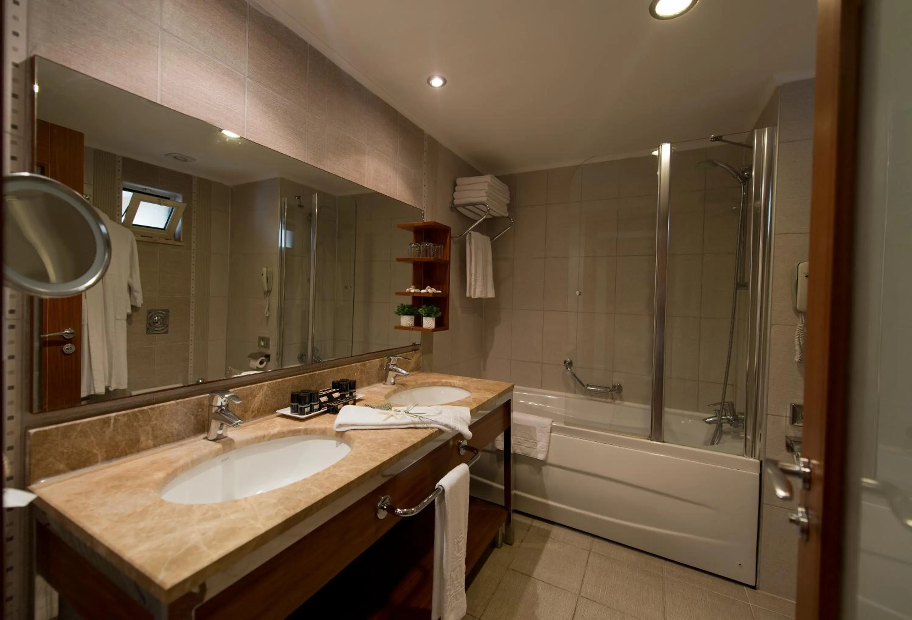 Bathroom in Kamelya Selin Hotel Luxury Resort & SPA