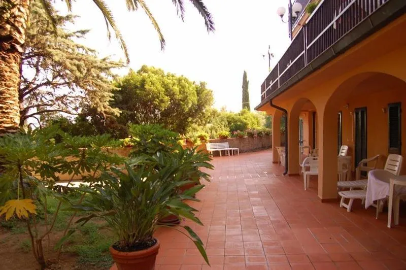 Patio in Albergo Belvedere